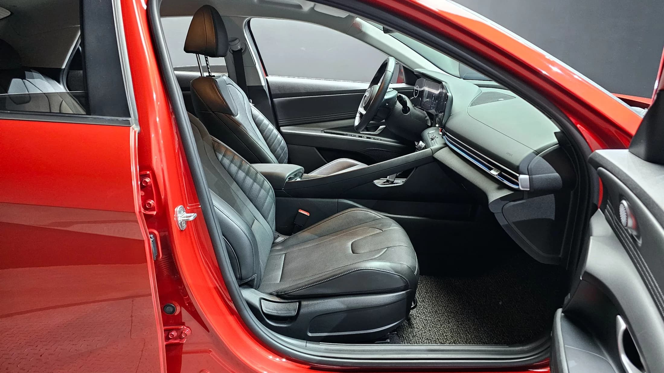 Hyundai AVANTE (Хендай Элантра) 1.6 Inspiration, 2021 г. 65627 км. — фото 10