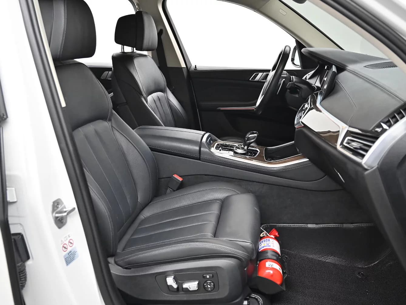 BMW X5 xDrive 30d xLine, 2021 г. 67312 км. — фото 10