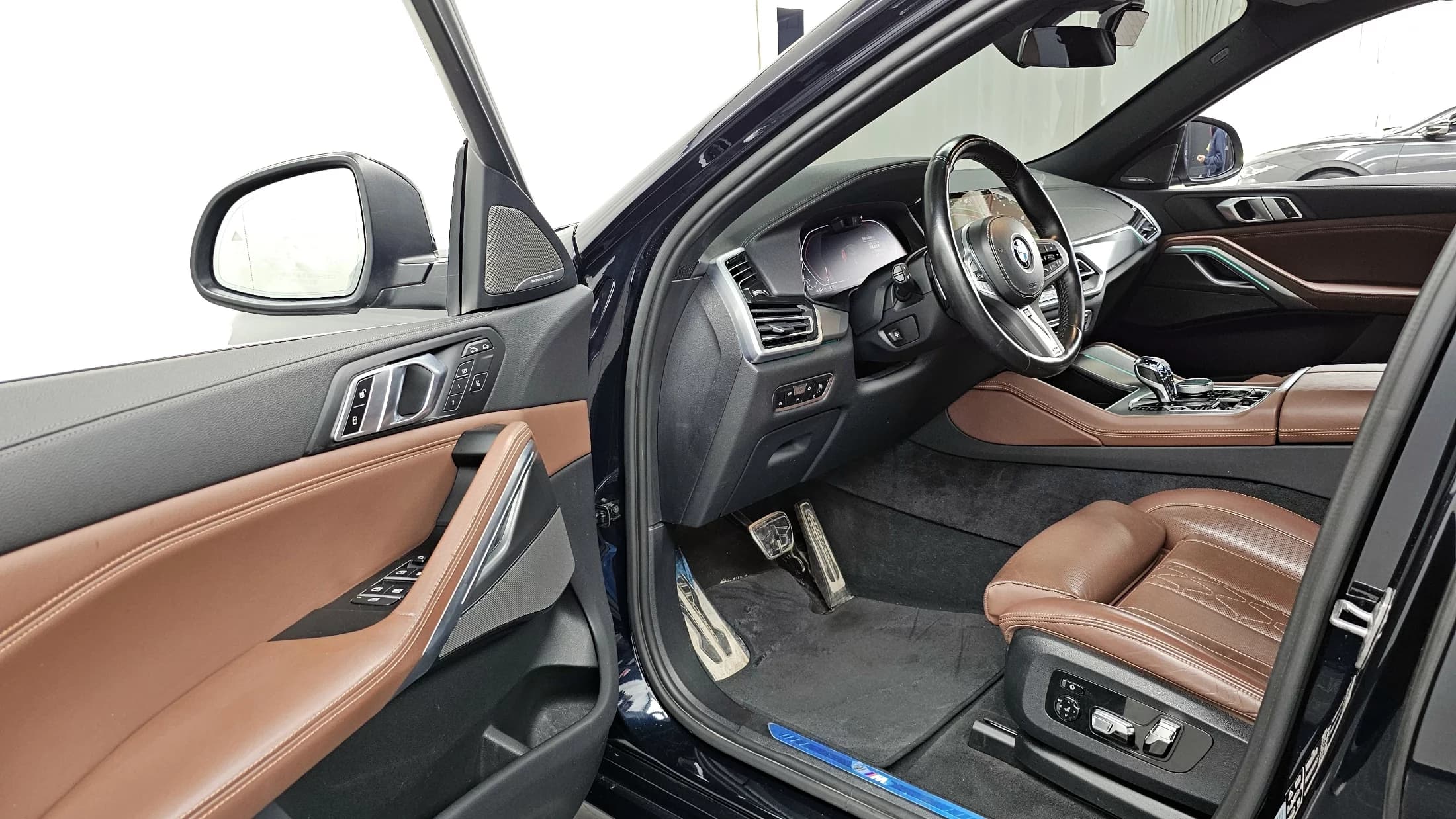 BMW X6 xDrive30d M Sport, 2022 г. 175044 км. — фото 10