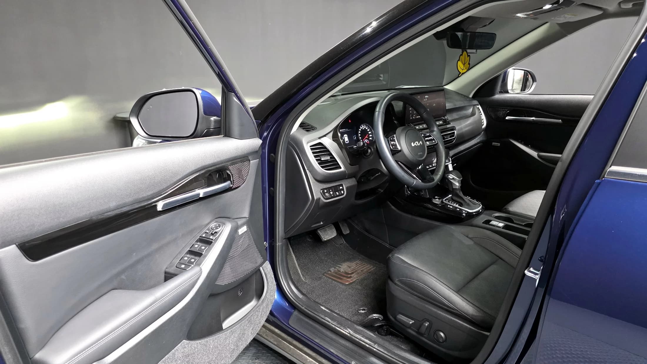Kia Seltos Gasoline 1.6 Turbo 2WD Signature, 2021 г. 14433 км. — фото 10