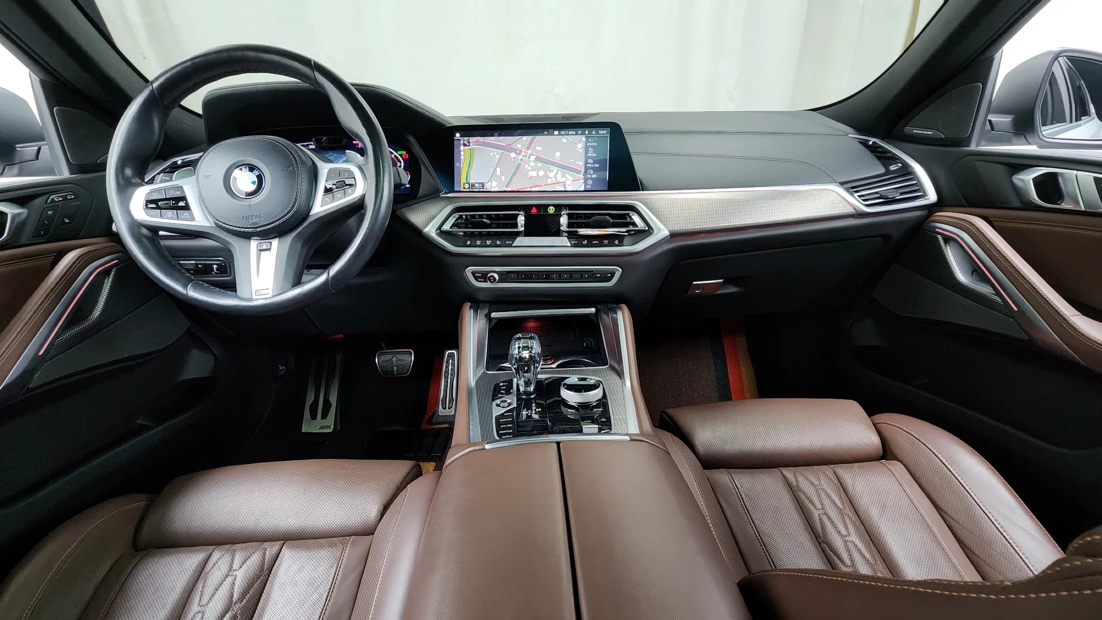 BMW X6 xDrive40i M Sport, 2023 г. 53502 км. — фото 7