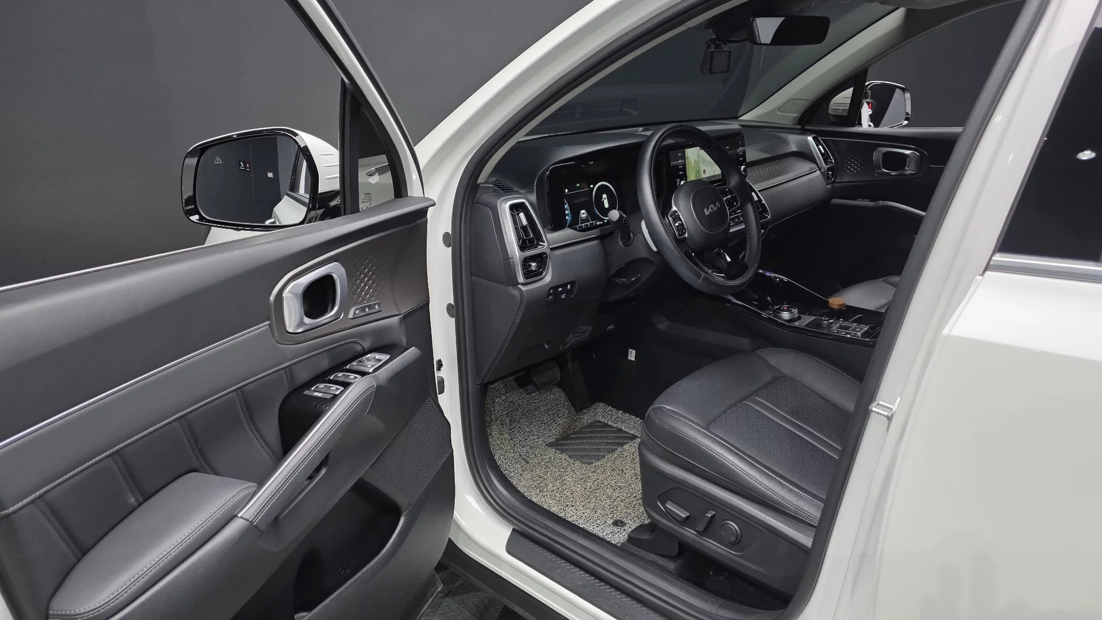 Kia Sorento Diesel 2.2 2WD Noblesse, 2023 г. 33595 км. — фото 10