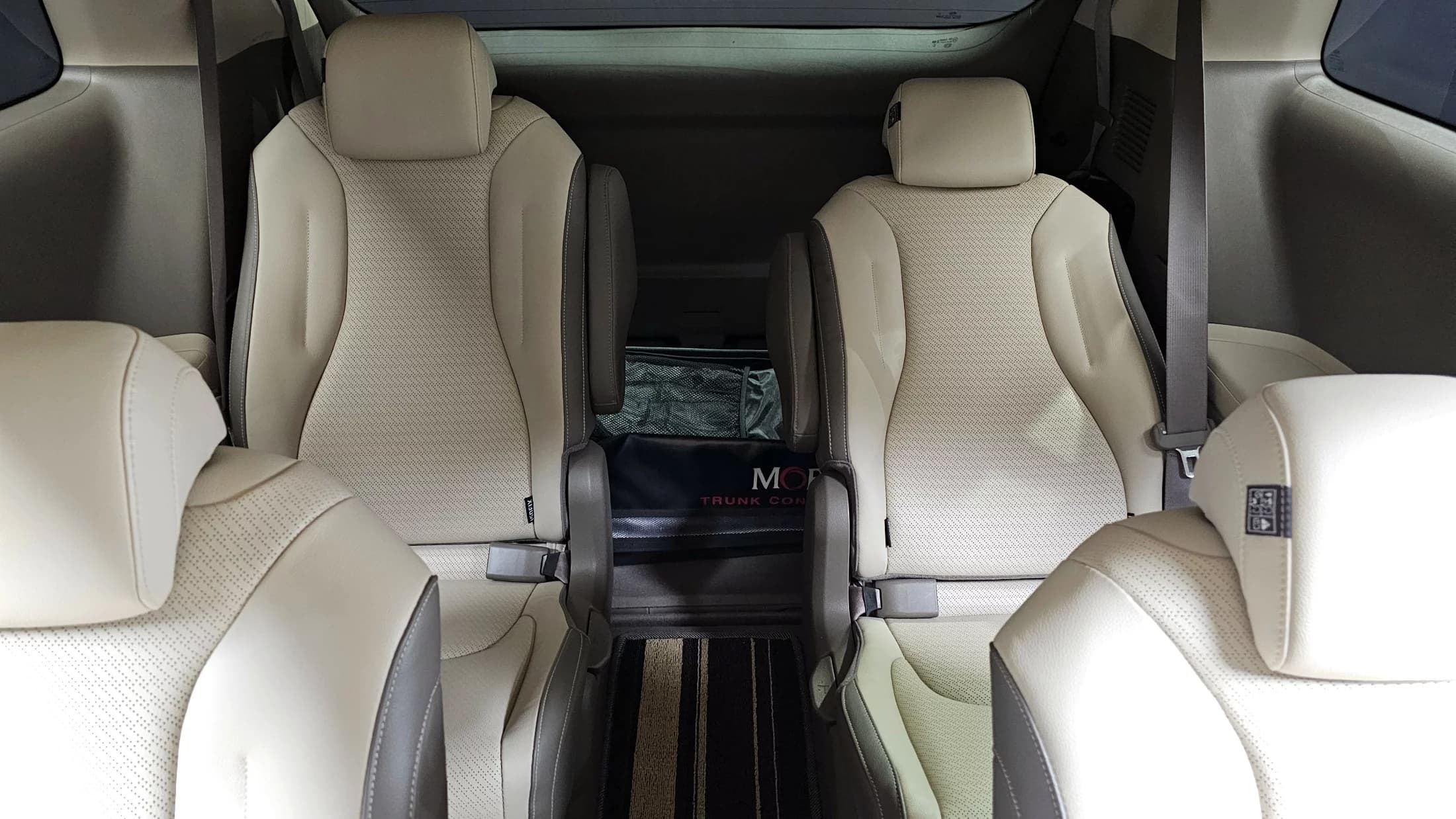 Kia Carnival Gasoline 9-Seater Prestige, 2021 г. 18219 км. — фото 12