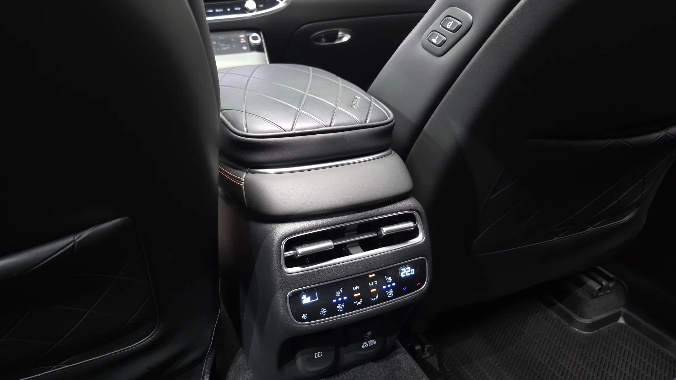 Genesis GV70 3.5T Gasoline AWD, 2024 г. 38270 км. — фото 18