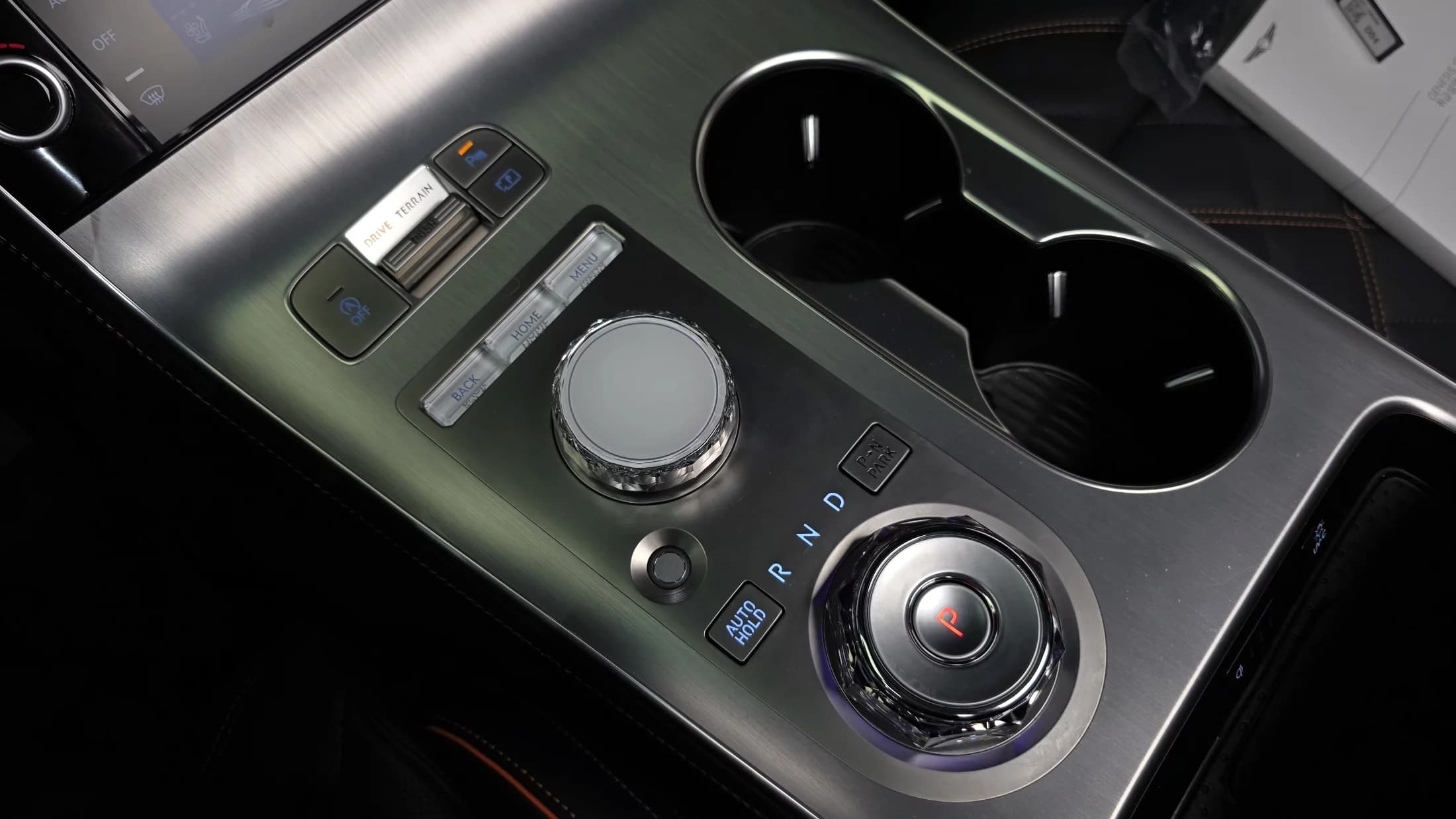 Genesis GV70 3.5T Gasoline AWD, 2024 г. 38270 км. — фото 8