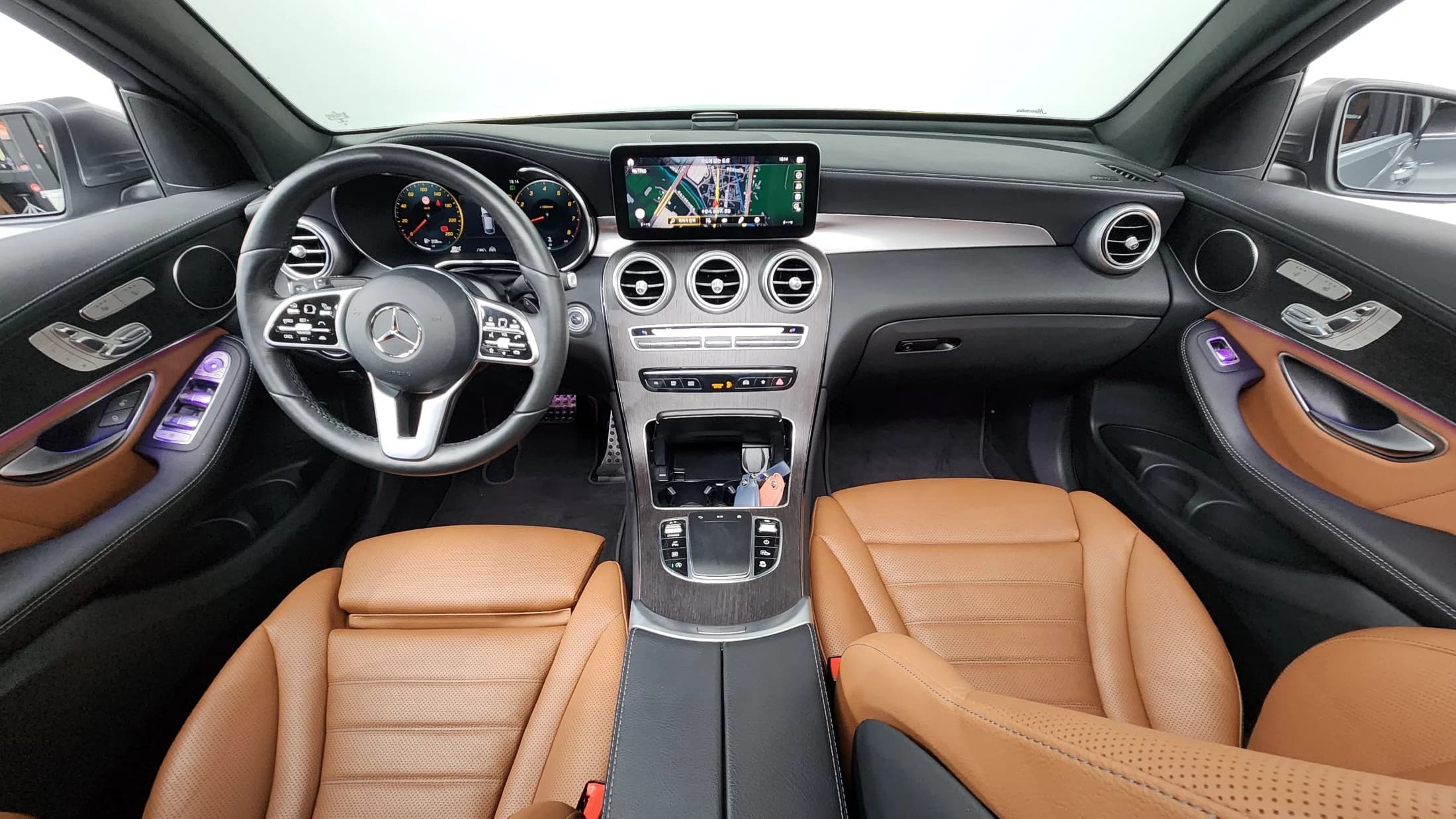 Mercedes-Benz GLC-Class GCL300 4MATIC Coupe, 2022 г. 28710 км. — фото 7