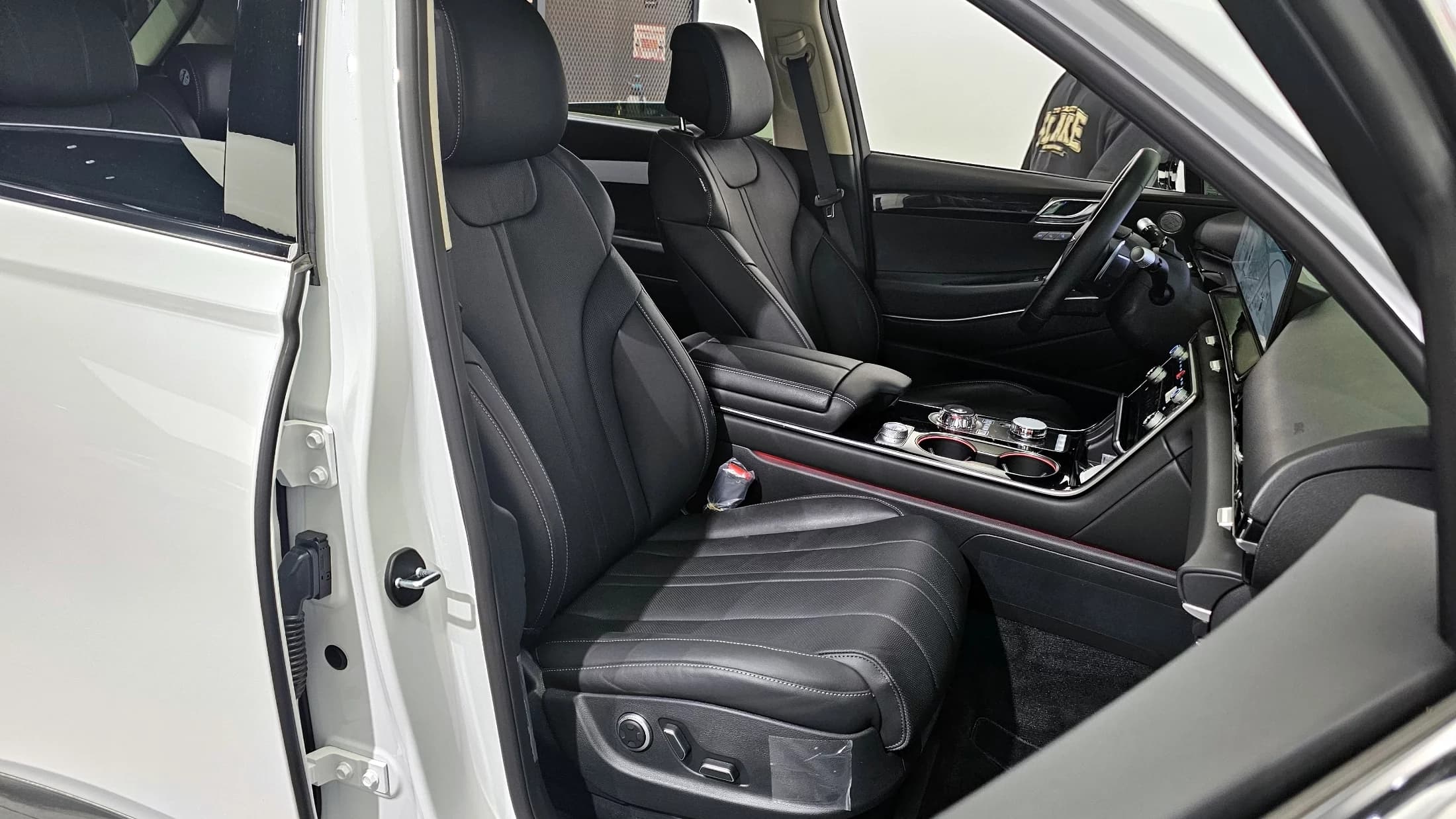 Genesis GV80 3.5T Gasoline AWD, 2024 г. 8647 км. — фото 12