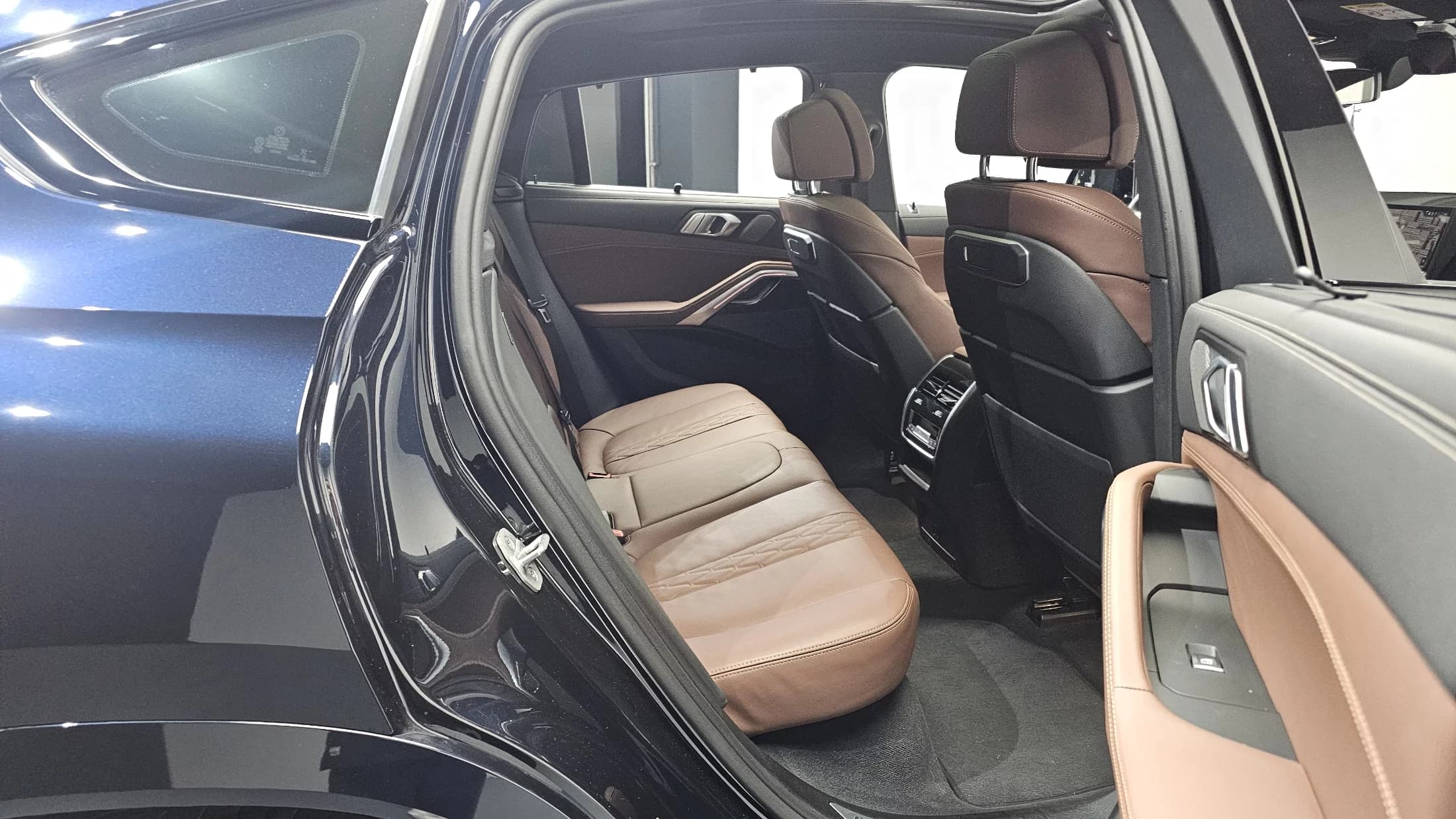 BMW X6 xDrive40i M Sport, 2024 г. 14086 км. — фото 12