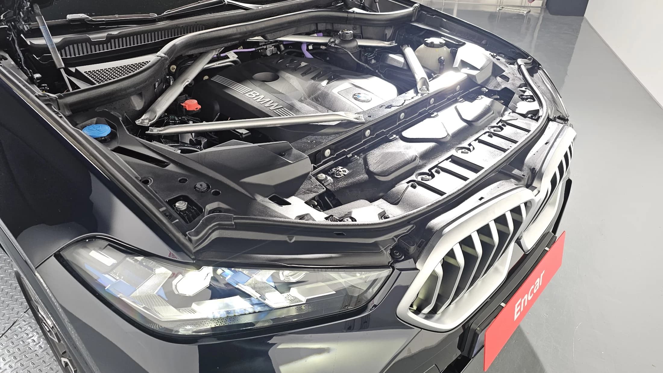 BMW X6 xDrive40i M Sport, 2024 г. 14086 км. — фото 6