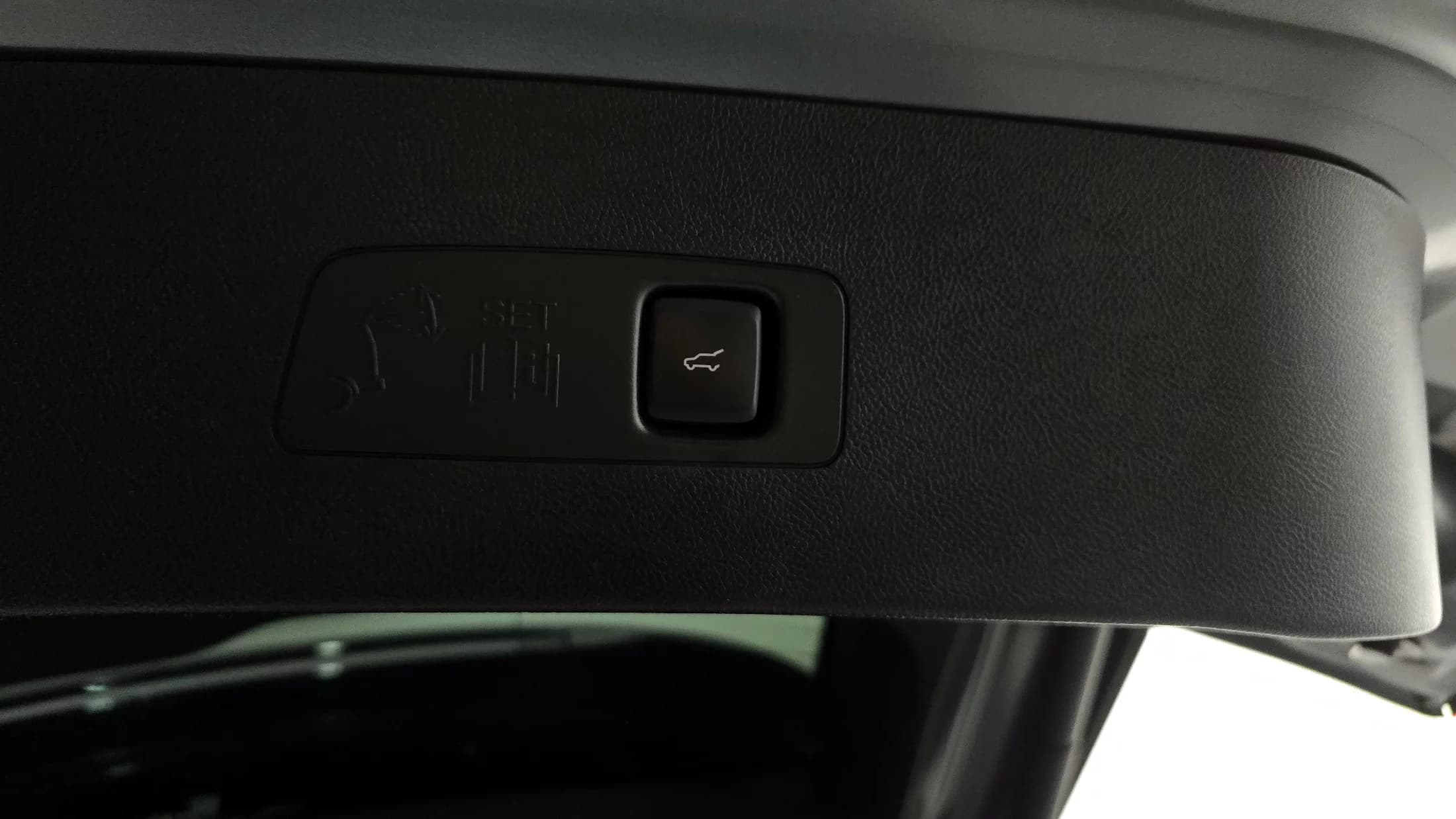 Lincoln Corsair 2.0 Reserve AWD, 2021 г. 30659 км. — фото 20