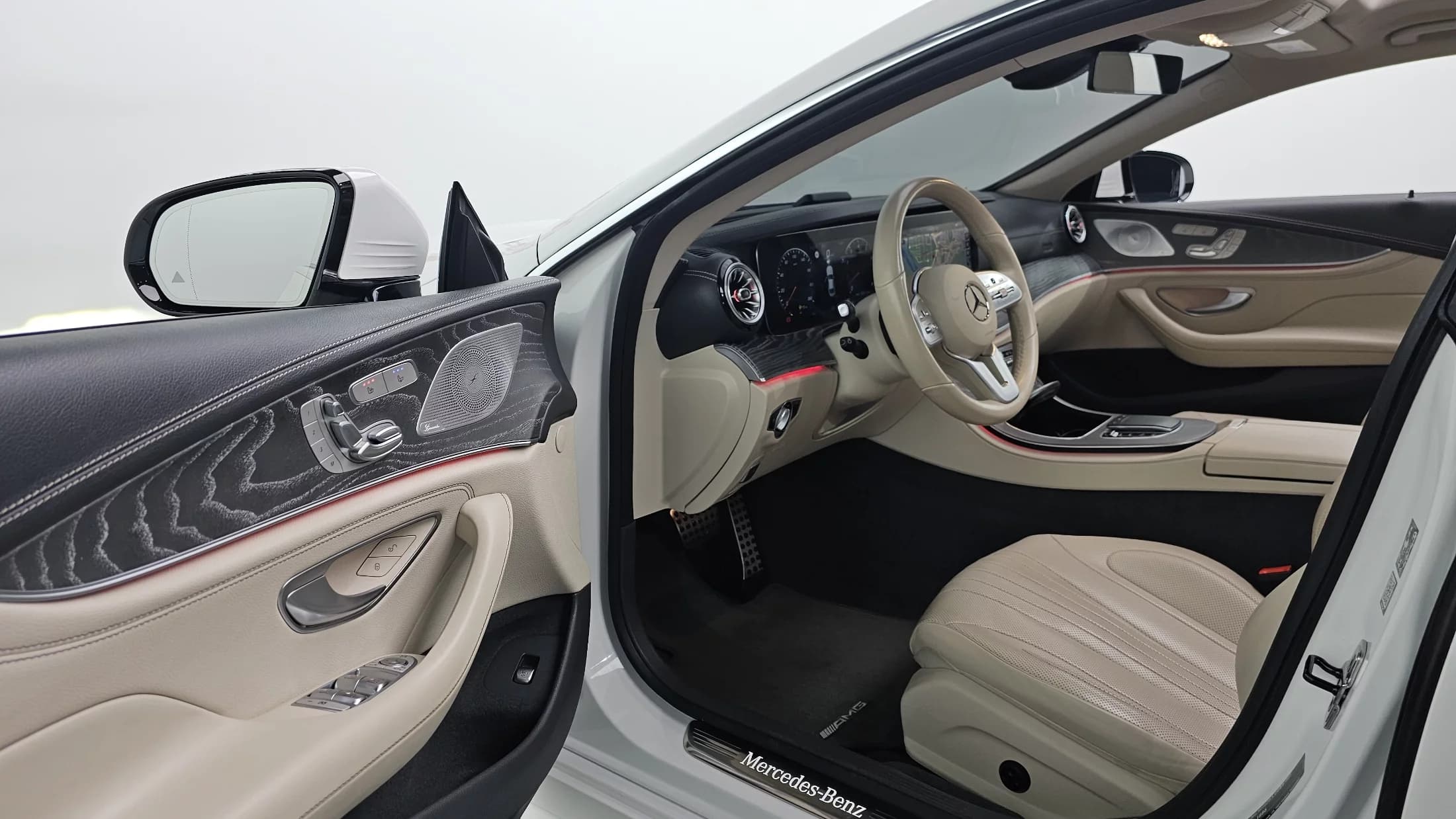Mercedes-Benz CLS-Class CLS450 4MATIC AMG Line, 2021 г. 61764 км. — фото 11