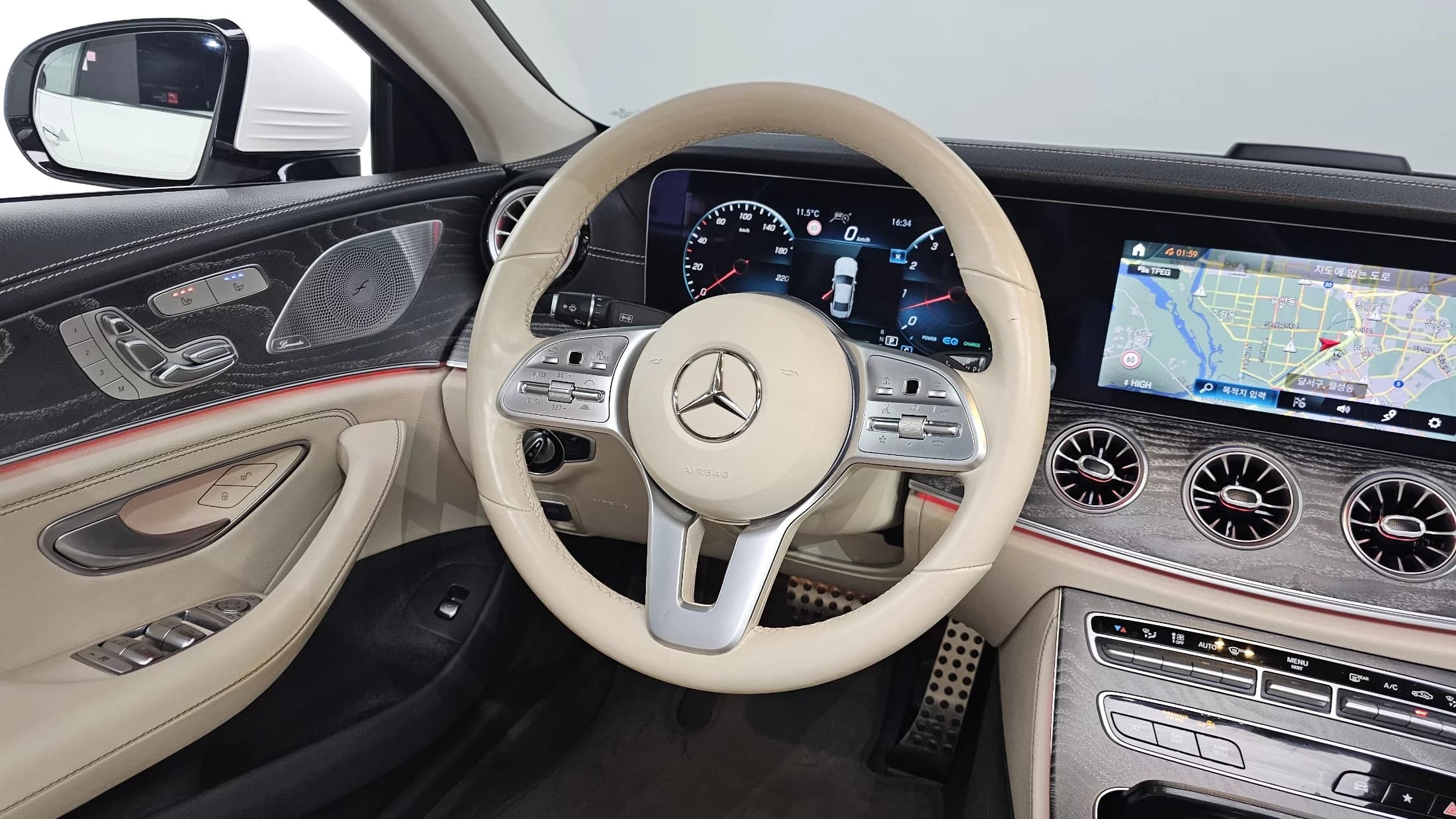 Mercedes-Benz CLS-Class CLS450 4MATIC AMG Line, 2021 г. 61764 км. — фото 13