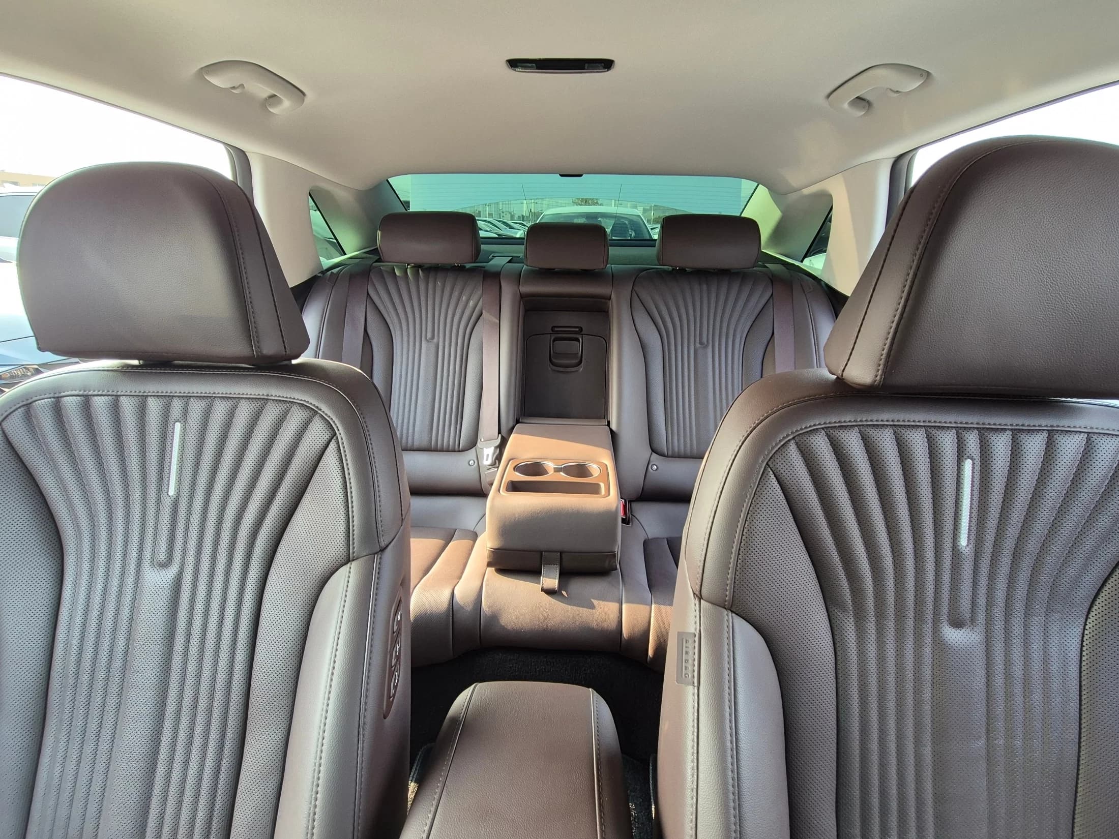 Hyundai Grandeur 2,5 Gasoline 2WD Exclusive, 2024 г. 9560 км. — фото 11