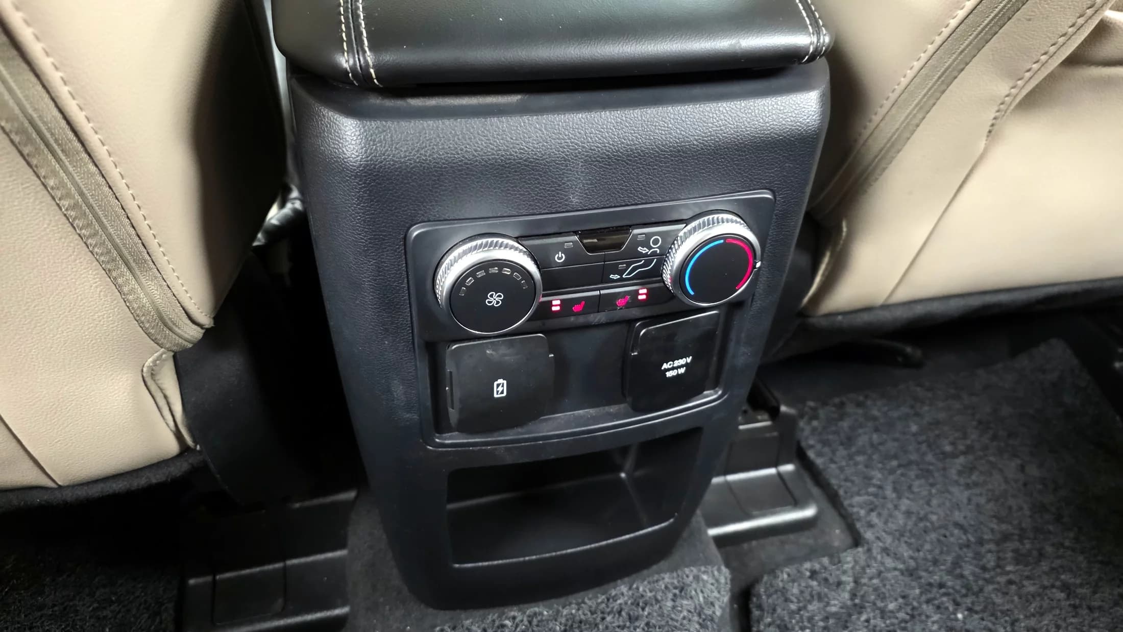 Ford EXPLORER 2.3 LimIted 4WD, 2021 г. 56739 км. — фото 19