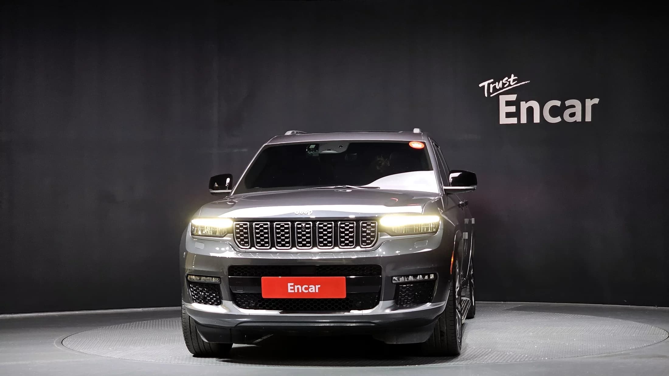 Jeep Grand Cherokee L 3.6 Summit Reserve, 2022 г. 164222 км. — фото 3