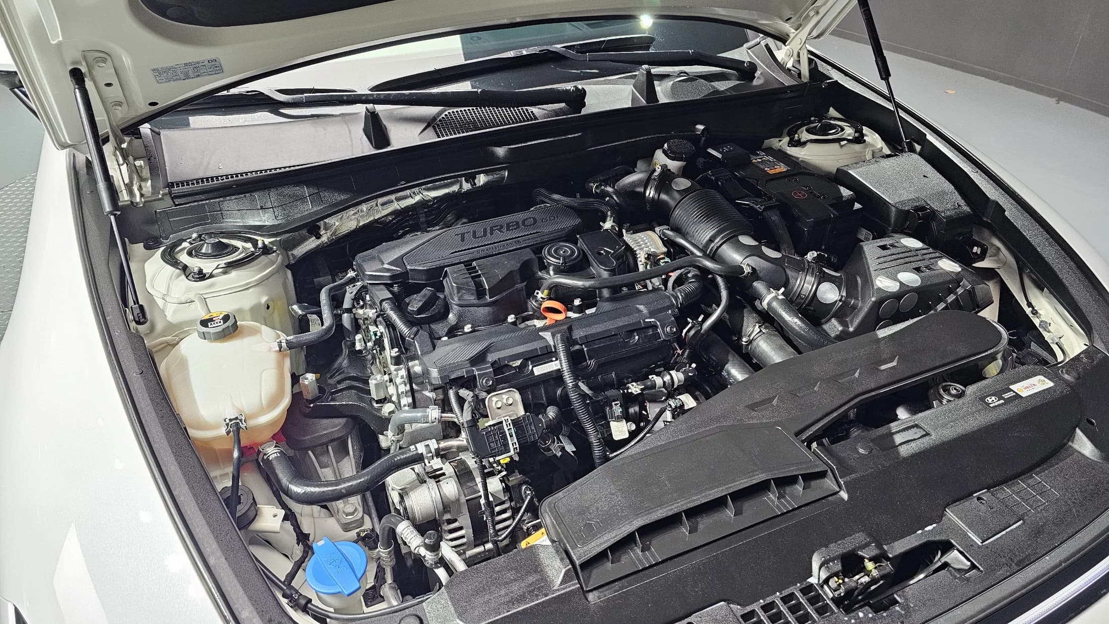 Hyundai Sonata 1.6 Turbo Inspiration, 2023 г. 12042 км. — фото 6