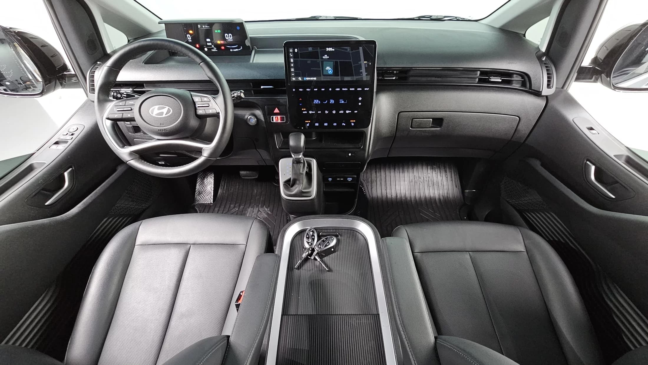 Hyundai Staria Cargo 5-Seater Modern, 2025 г. 13889 км. — фото 7