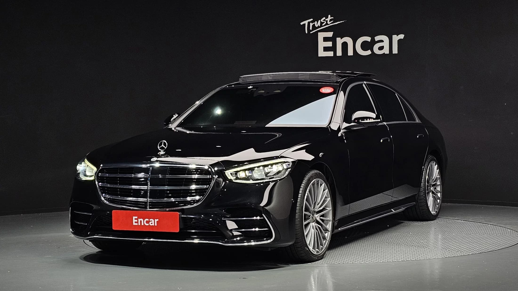 Mercedes-Benz S-Class S500L 4MATIC, 2023 г. 73191 км.
