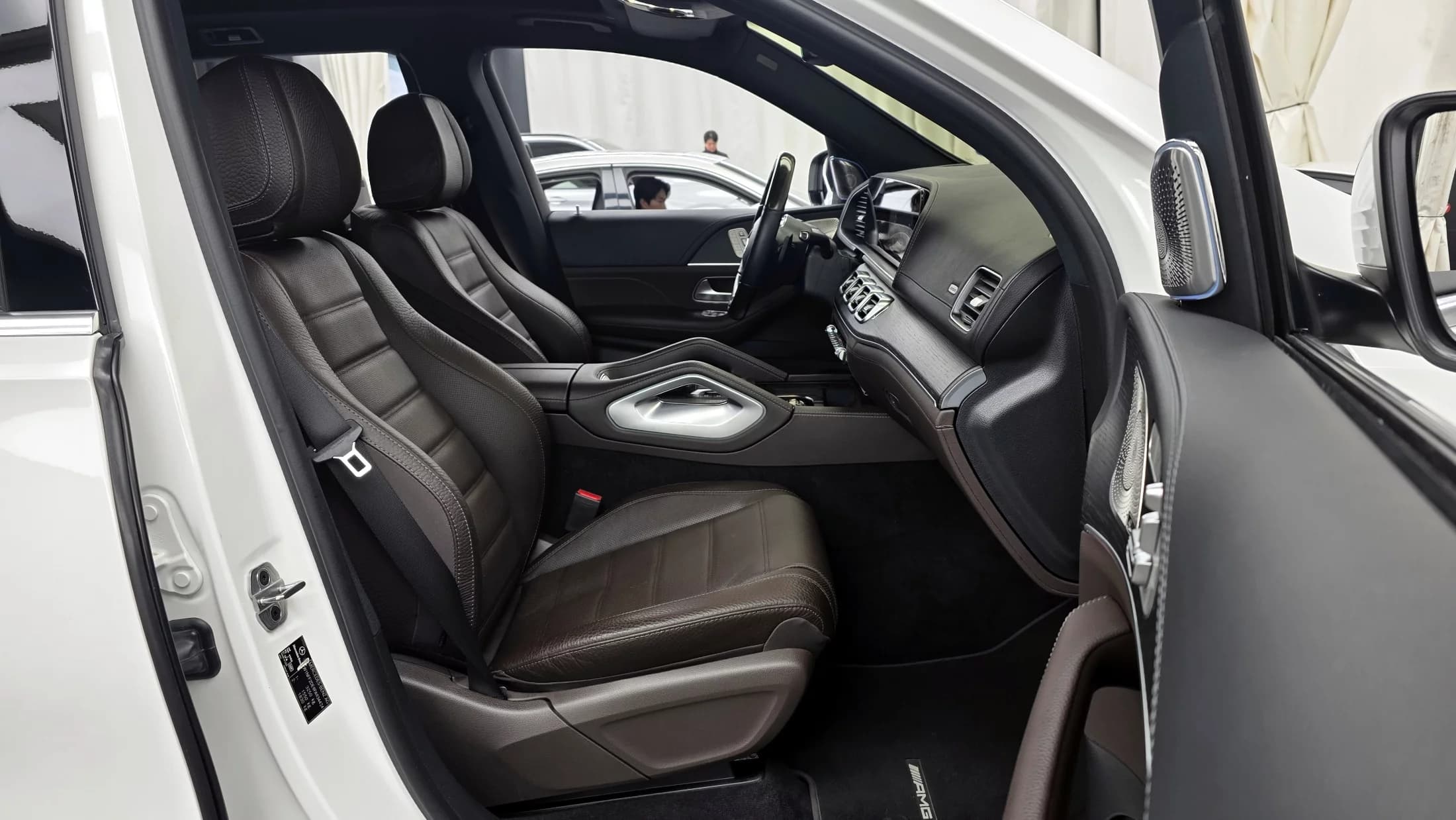 Mercedes-Benz GLS-Class GLS400d 4MATIC, 2023 г. 73481 км. — фото 11