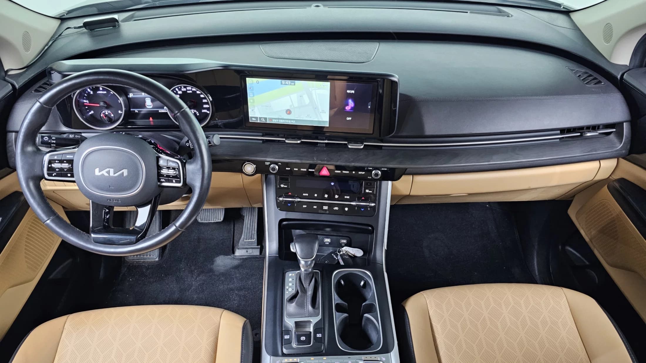 Kia Carnival 9-Seater Prestige, 2022 г. 62946 км. — фото 7