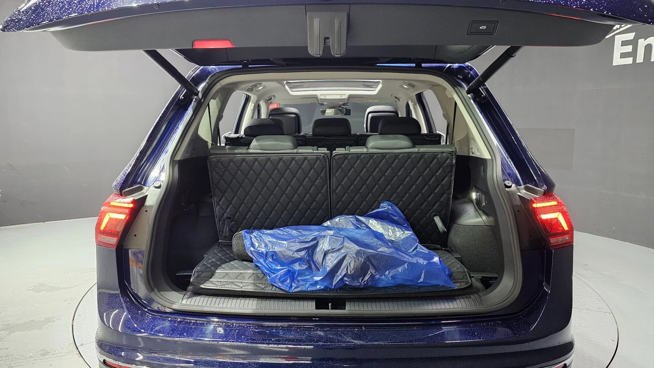 Volkswagen TIGUAN 2.0 TSI Prestige, 2023 г. 24944 км. — фото 20