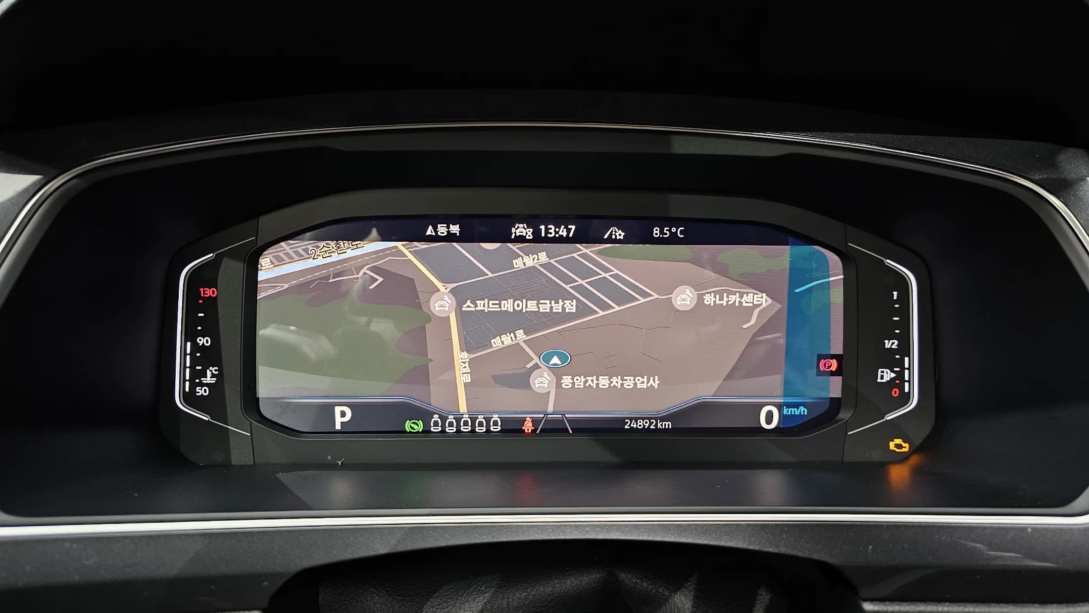 Volkswagen TIGUAN 2.0 TSI Prestige, 2023 г. 24944 км. — фото 8