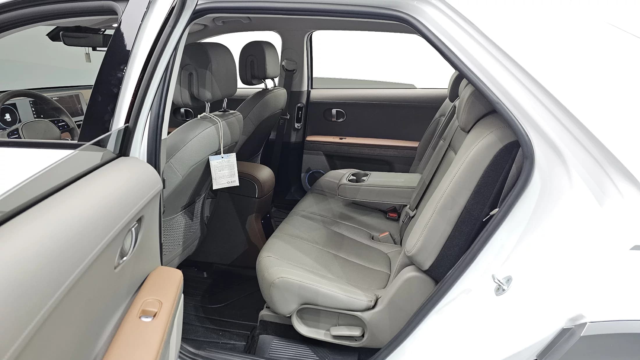 Hyundai Ioniq 5 Long range Prestige, электромобиль, 2022 г. 42946 км. — фото 18