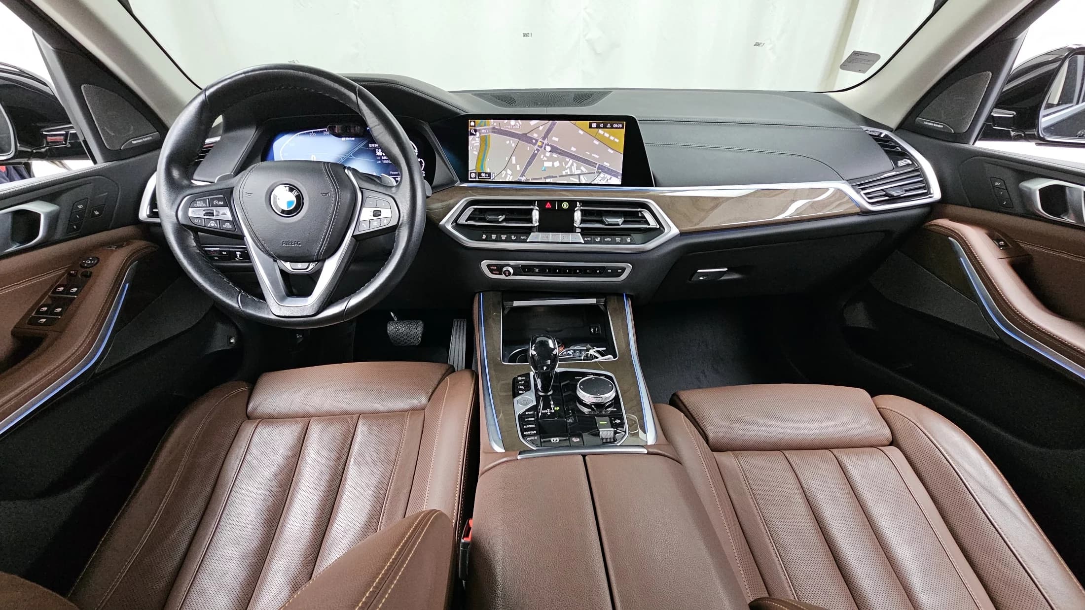 BMW X5 xDrive 45e xLine, гибрид, 2021 г. 54531 км. — фото 7