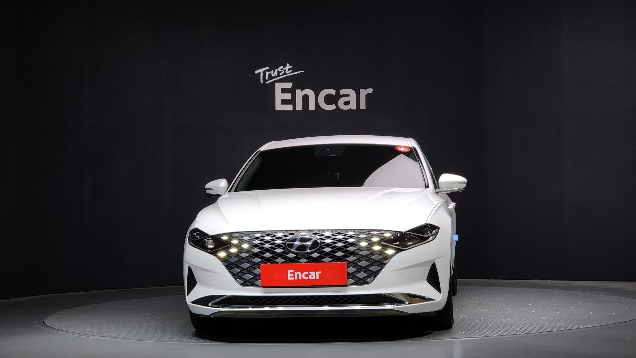 Hyundai Grandeur 3.3 Exclusice, 2021 г. 84810 км. — фото 3