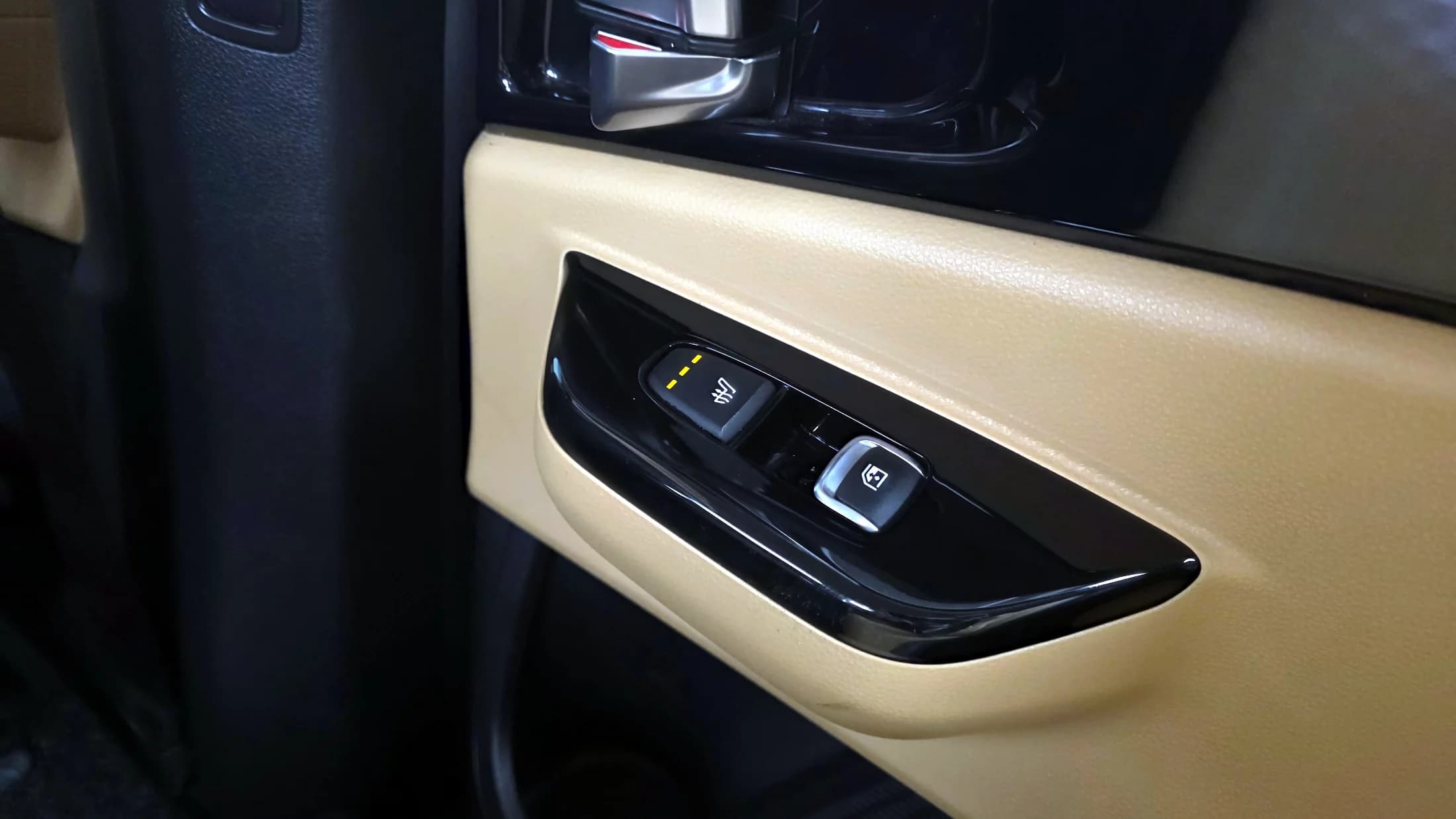 Kia Carnival Gasoline 9-Seater Signature, 2021 г. 66048 км. — фото 19