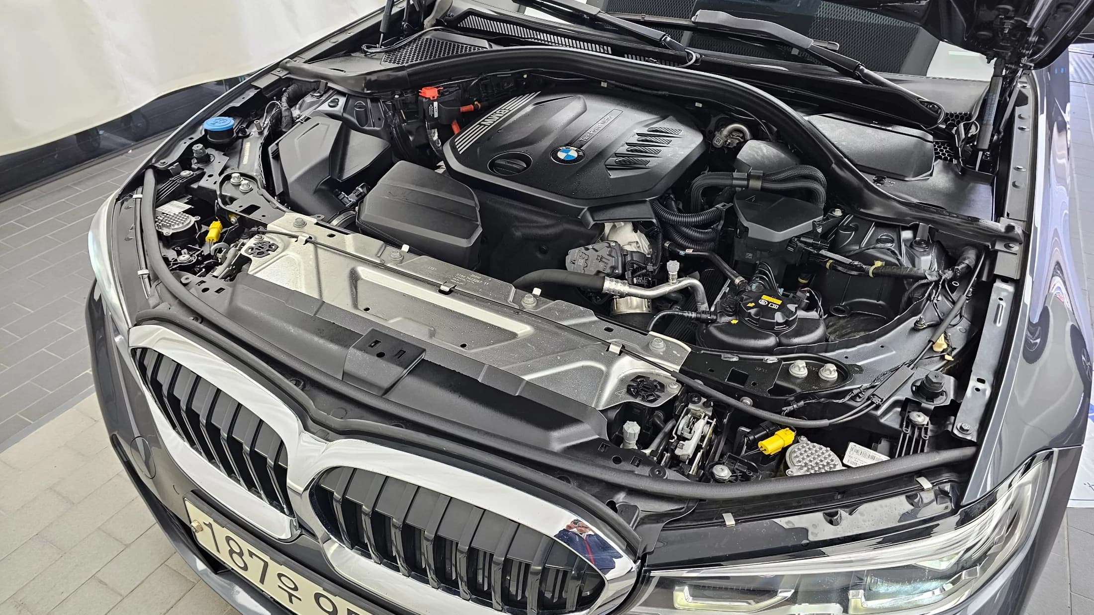 BMW 3-Series 320d M Sport, 2022 г. 95412 км. — фото 6