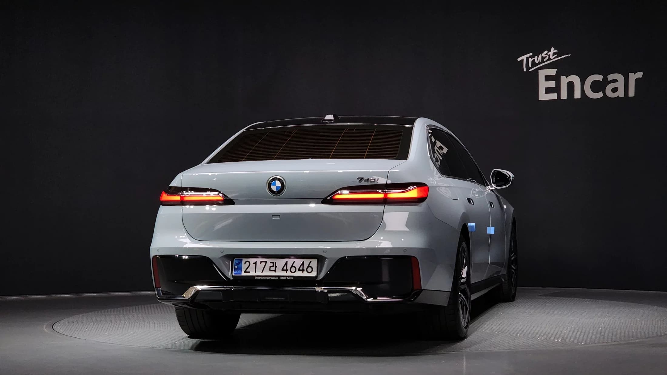 BMW 7-Series 740i sDrive M Sport, 2023 г. 32408 км. — фото 4