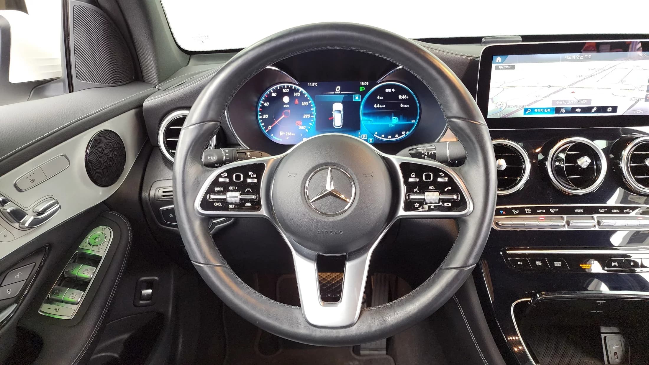 Mercedes-Benz GLC-Class GLC220 d 4MATIC, 2021 г. 37238 км. — фото 13