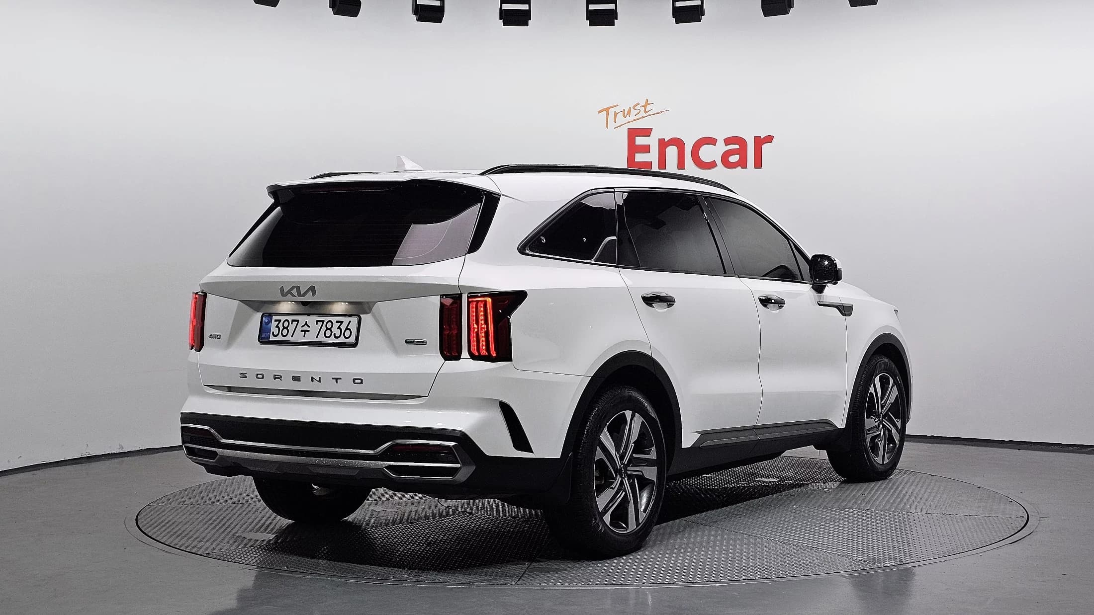 Kia Sorento HEV 1.6 4WD Gravity, гибрид, 2021 г. 77638 км. — фото 2