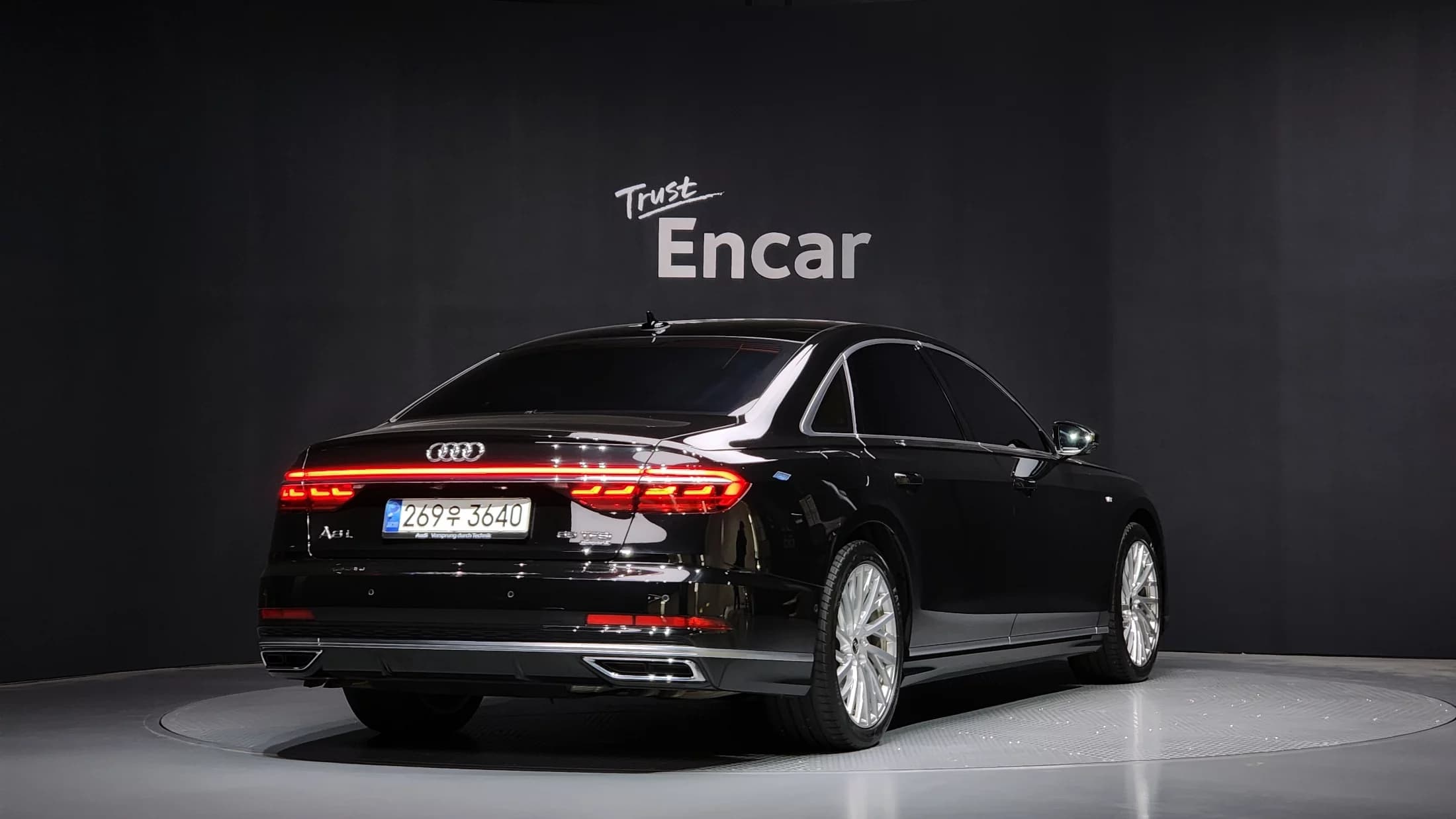 Audi A8 55 TFSI Quattro LWB, 2021 г. 39266 км. — фото 2