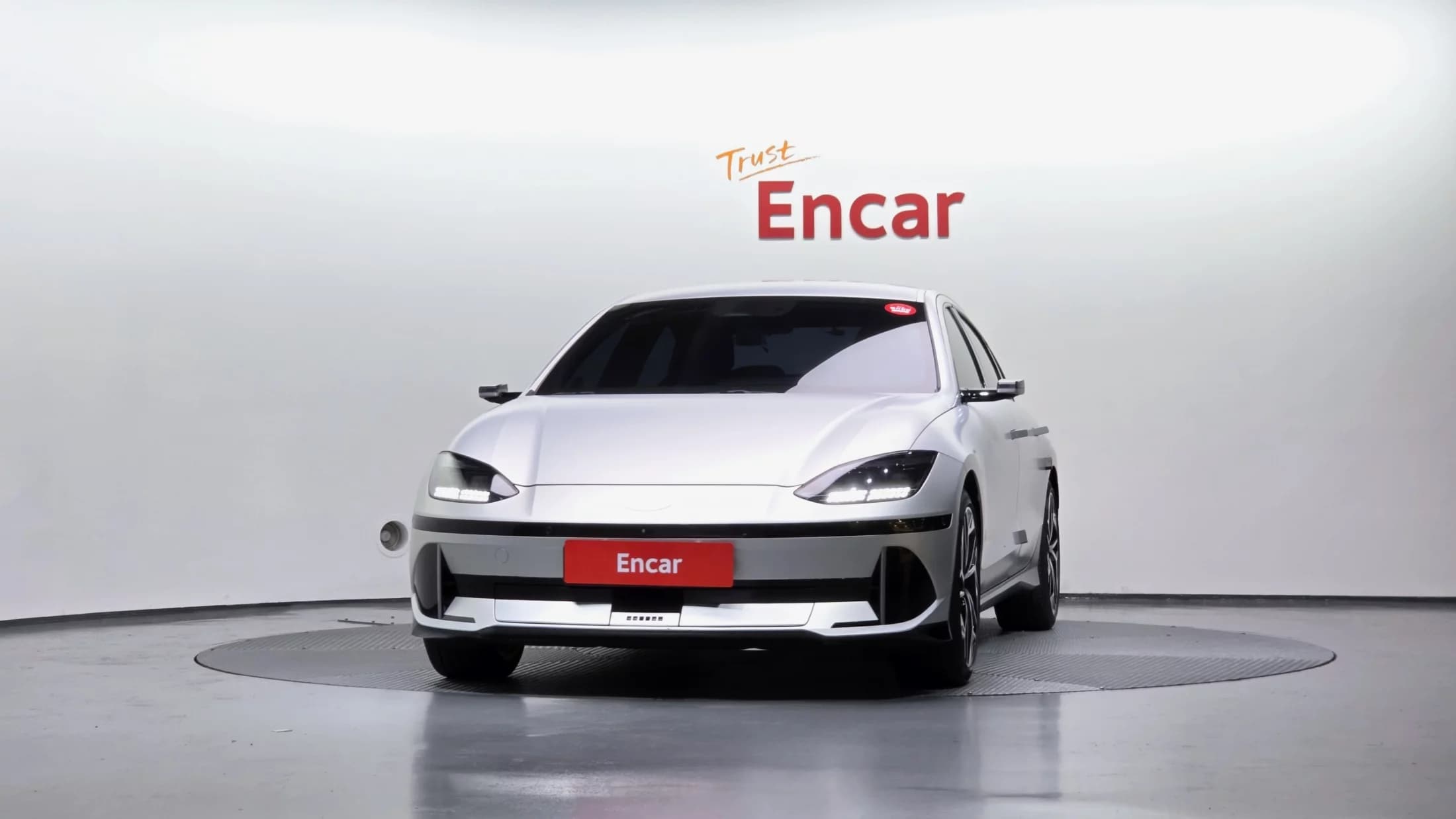 Hyundai Ioniq 6 Long Range Prestige, электромобиль, 2023 г. 24140 км. — фото 3