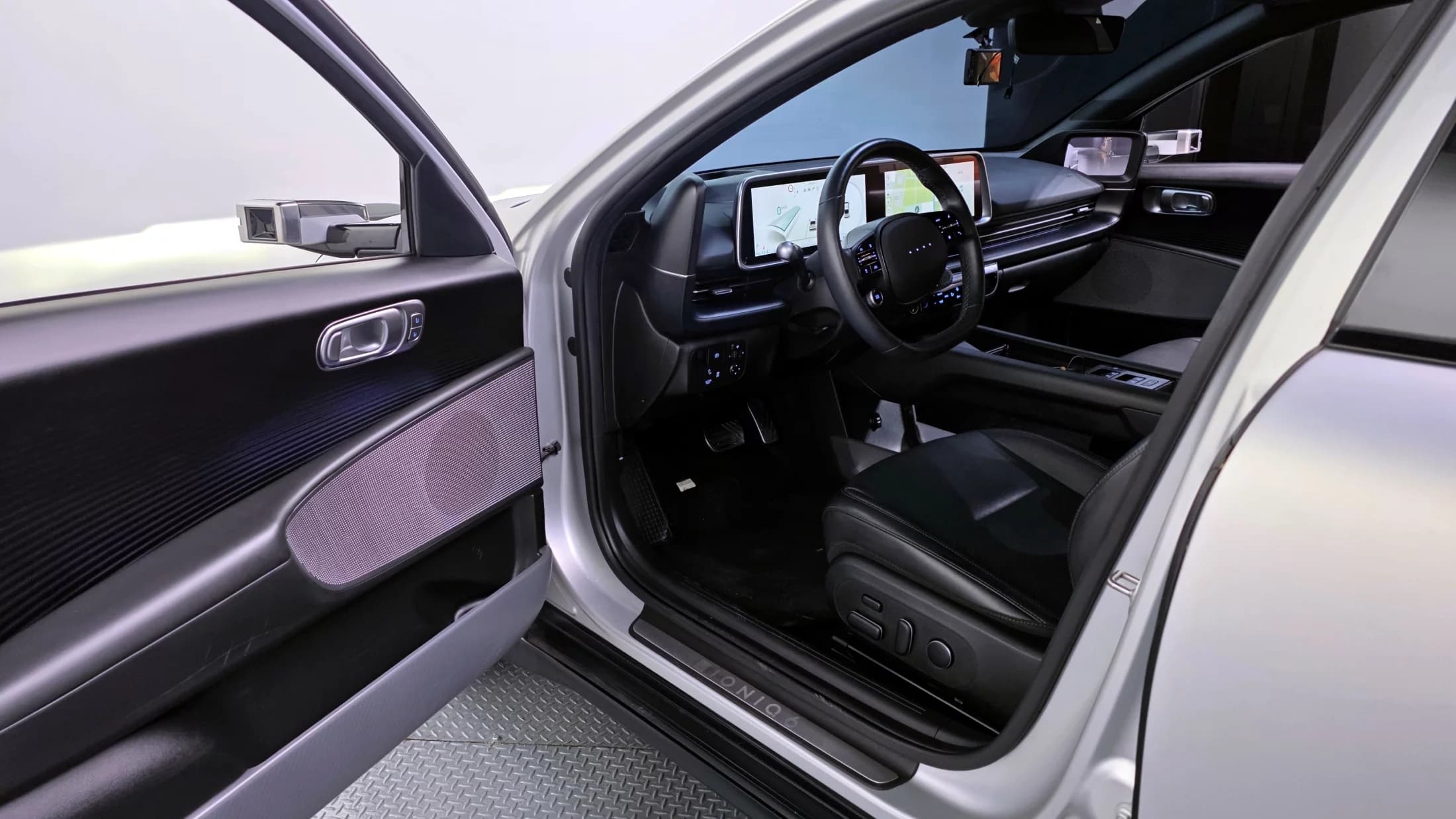 Hyundai Ioniq 6 Long Range Prestige, электромобиль, 2023 г. 24140 км. — фото 10