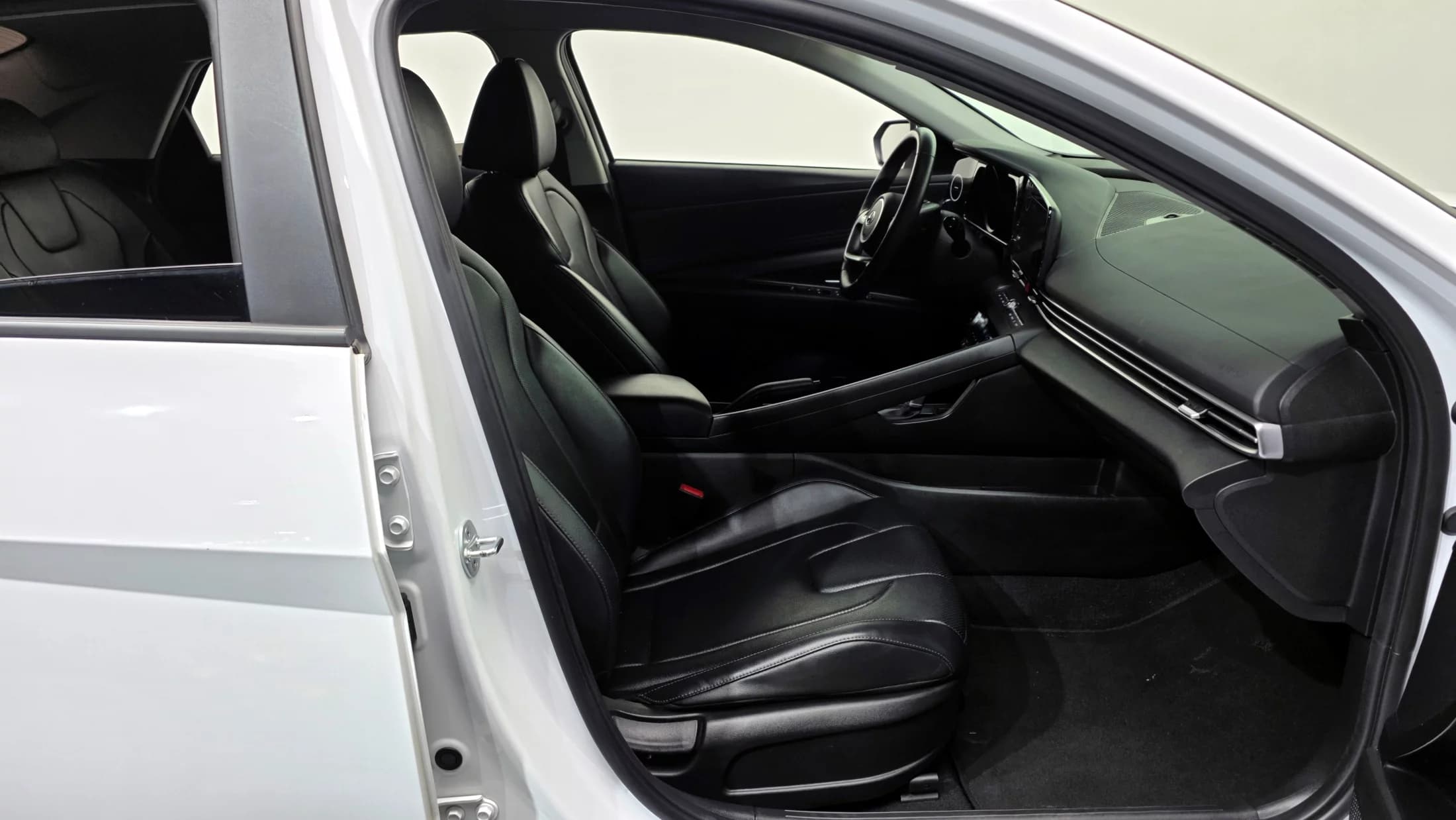 Hyundai AVANTE (Хендай Элантра) 1.6 Smart, 2022 г. 79194 км. — фото 11