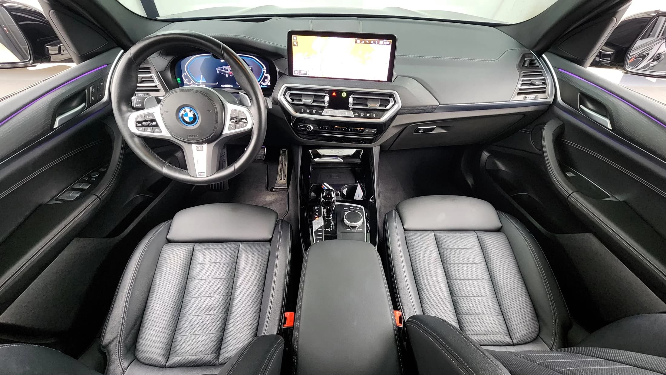 BMW X3 xDrive 30e M Sport, гибрид, 2024 г. 25144 км. — фото 7