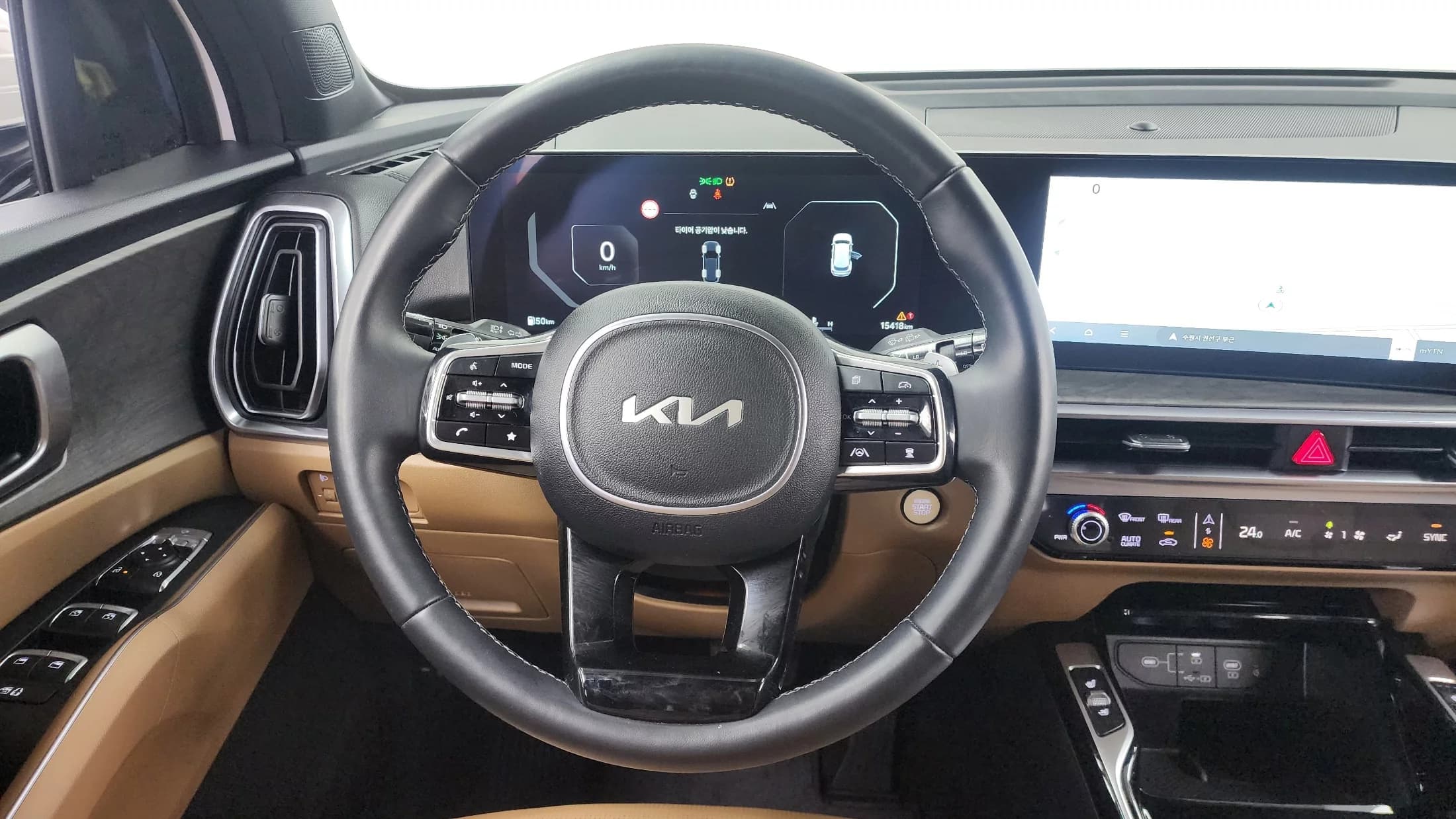 Kia Sorento Gasoline 2.5T 2WD Prestige, 2024 г. 15522 км. — фото 13
