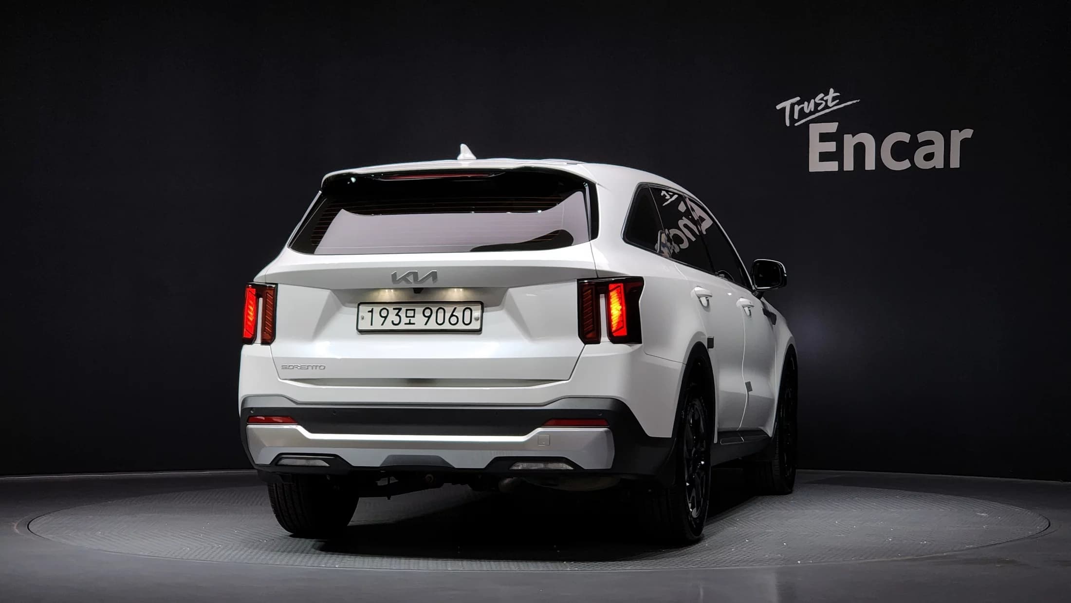 Kia Sorento Gasoline 2.5T 2WD Prestige, 2024 г. 15522 км. — фото 4