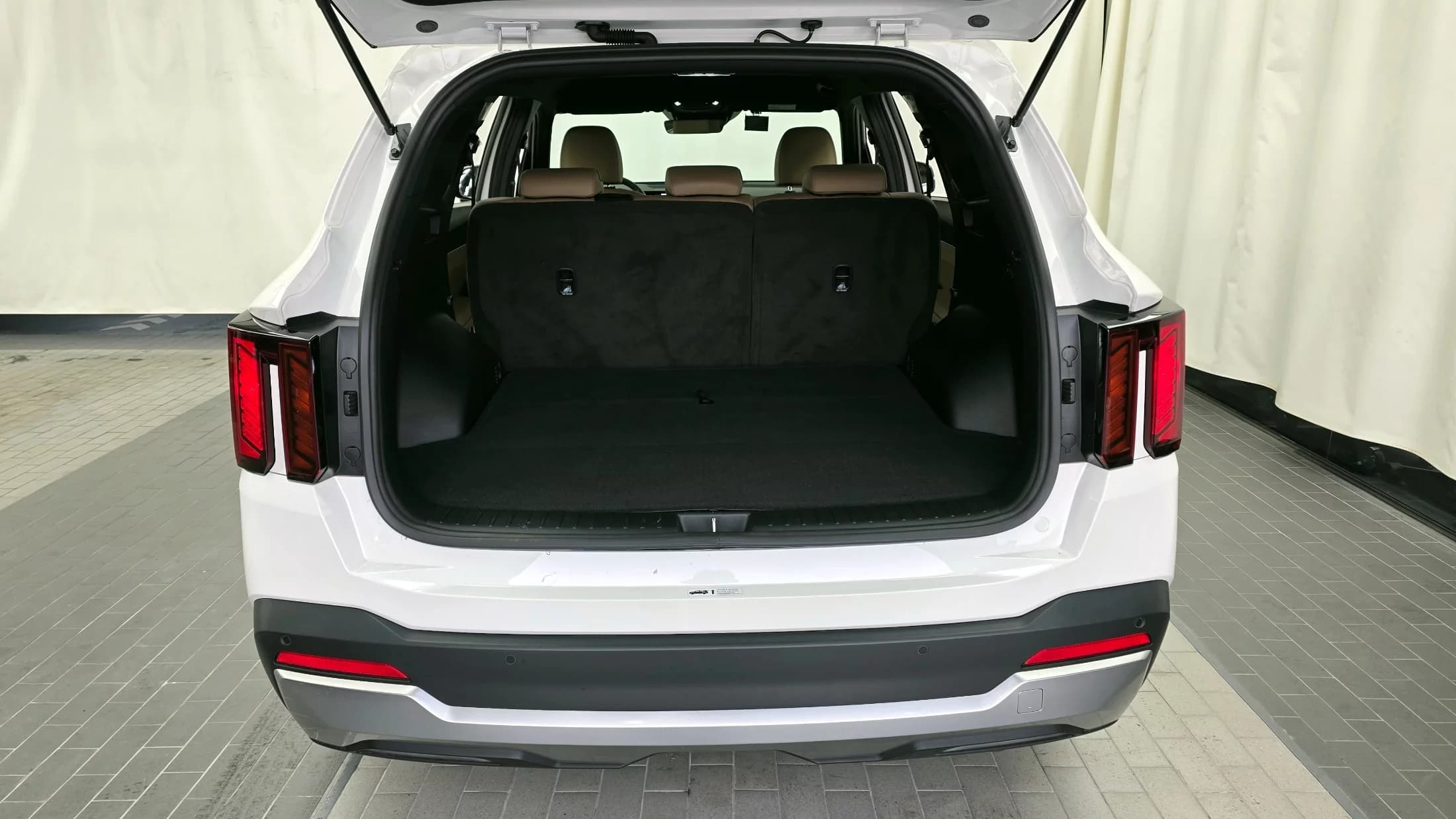 Kia Sorento Gasoline 2.5T 2WD Prestige, 2024 г. 14116 км. — фото 20