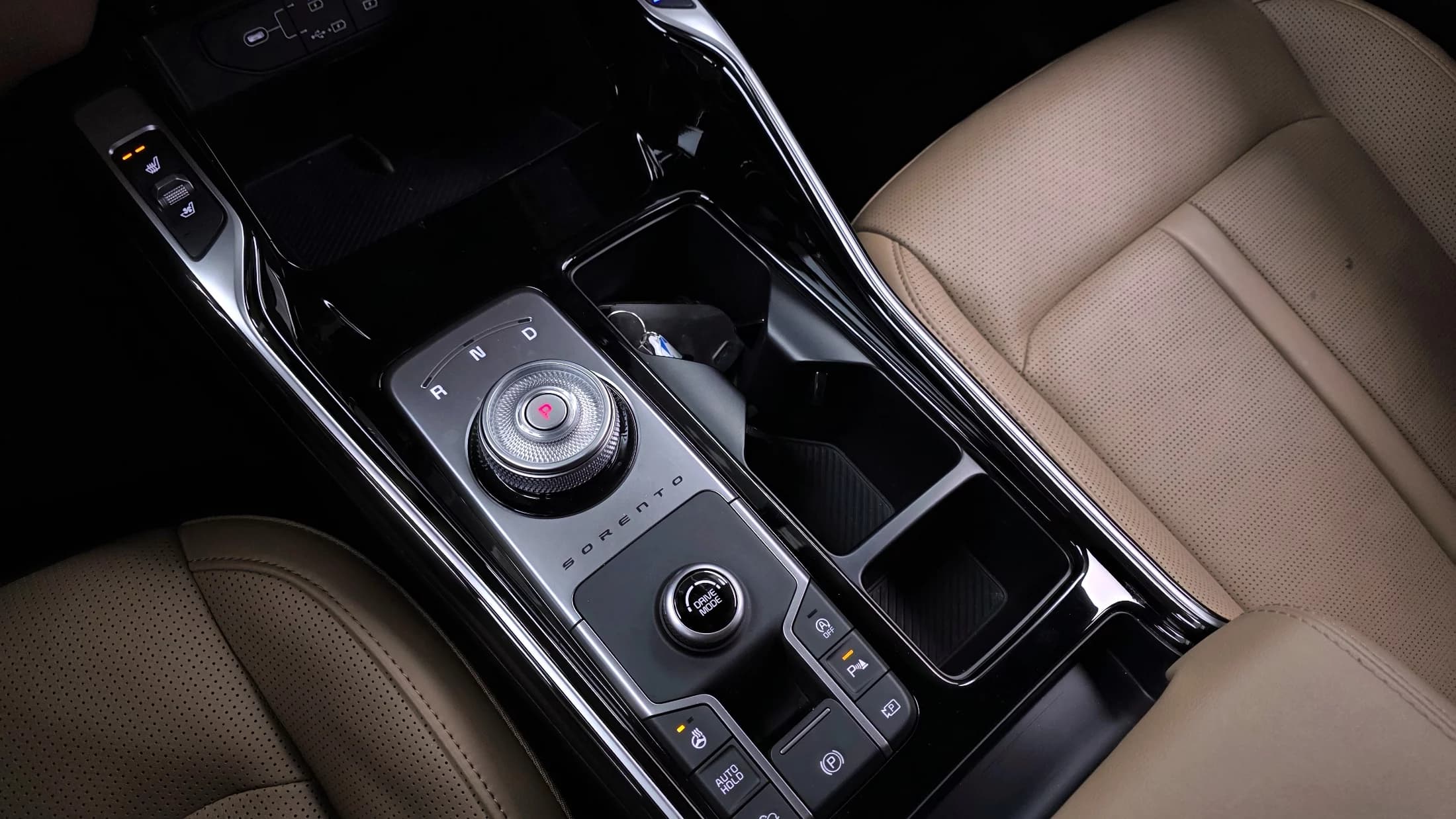 Kia Sorento Gasoline 2.5T 2WD Prestige, 2024 г. 14116 км. — фото 9