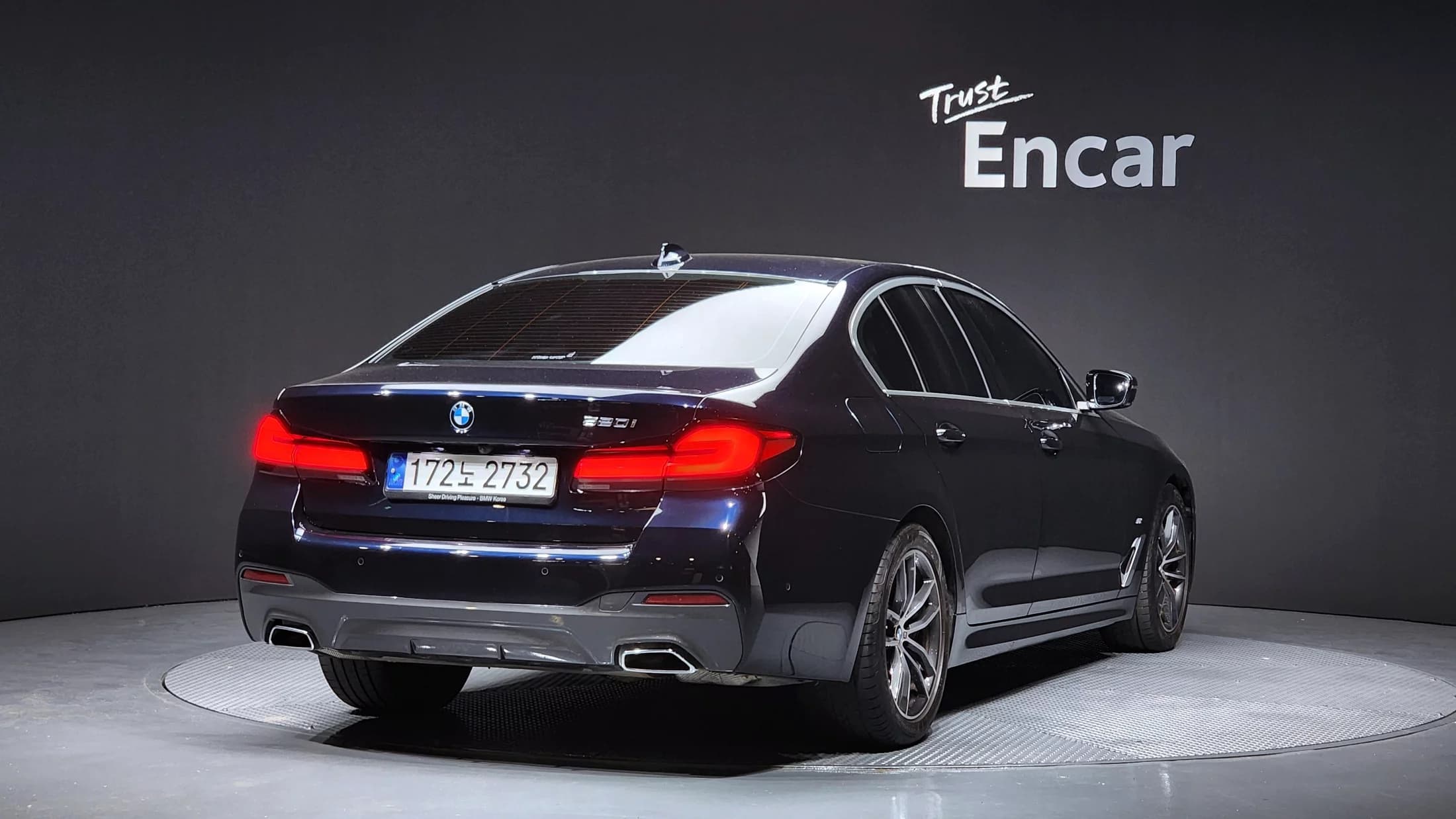 BMW 5-Series 520i M Sport, 2023 г. 14250 км. — фото 2