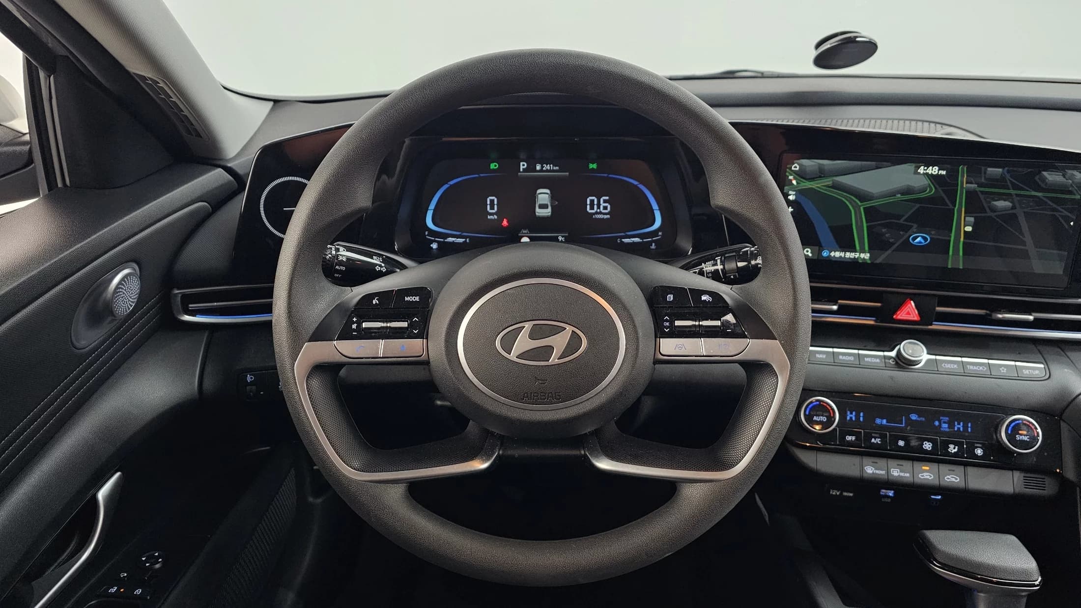 Hyundai AVANTE (Хендай Элантра) 1.6 LPi Smart, 2024 г. 5591 км. — фото 13