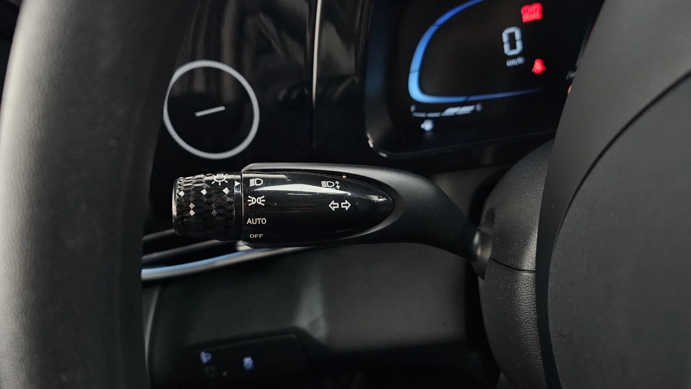 Hyundai AVANTE (Хендай Элантра) 1.6 LPi Smart, 2024 г. 5591 км. — фото 14