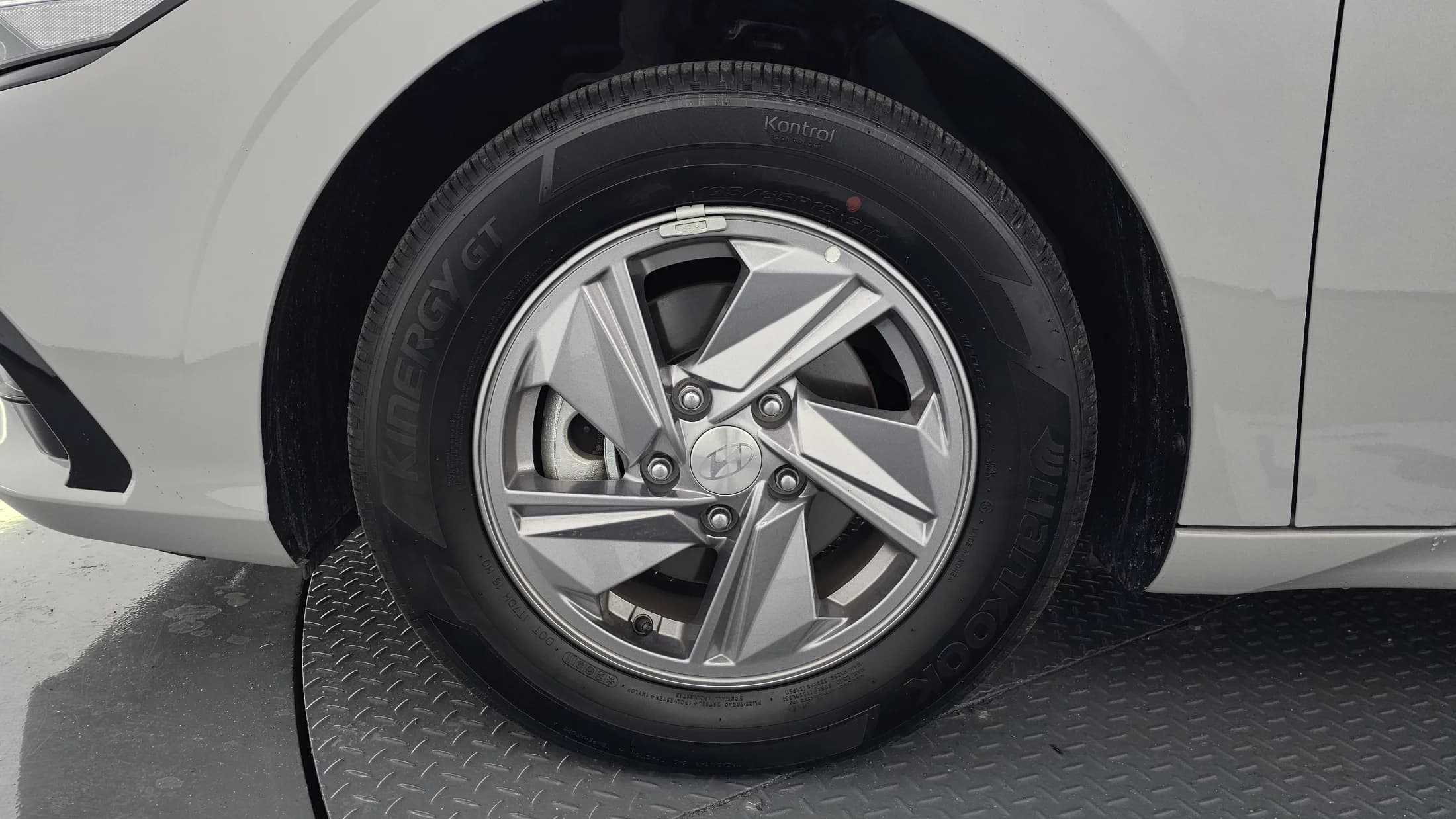 Hyundai AVANTE (Хендай Элантра) 1.6 LPi Smart, 2024 г. 5591 км. — фото 5