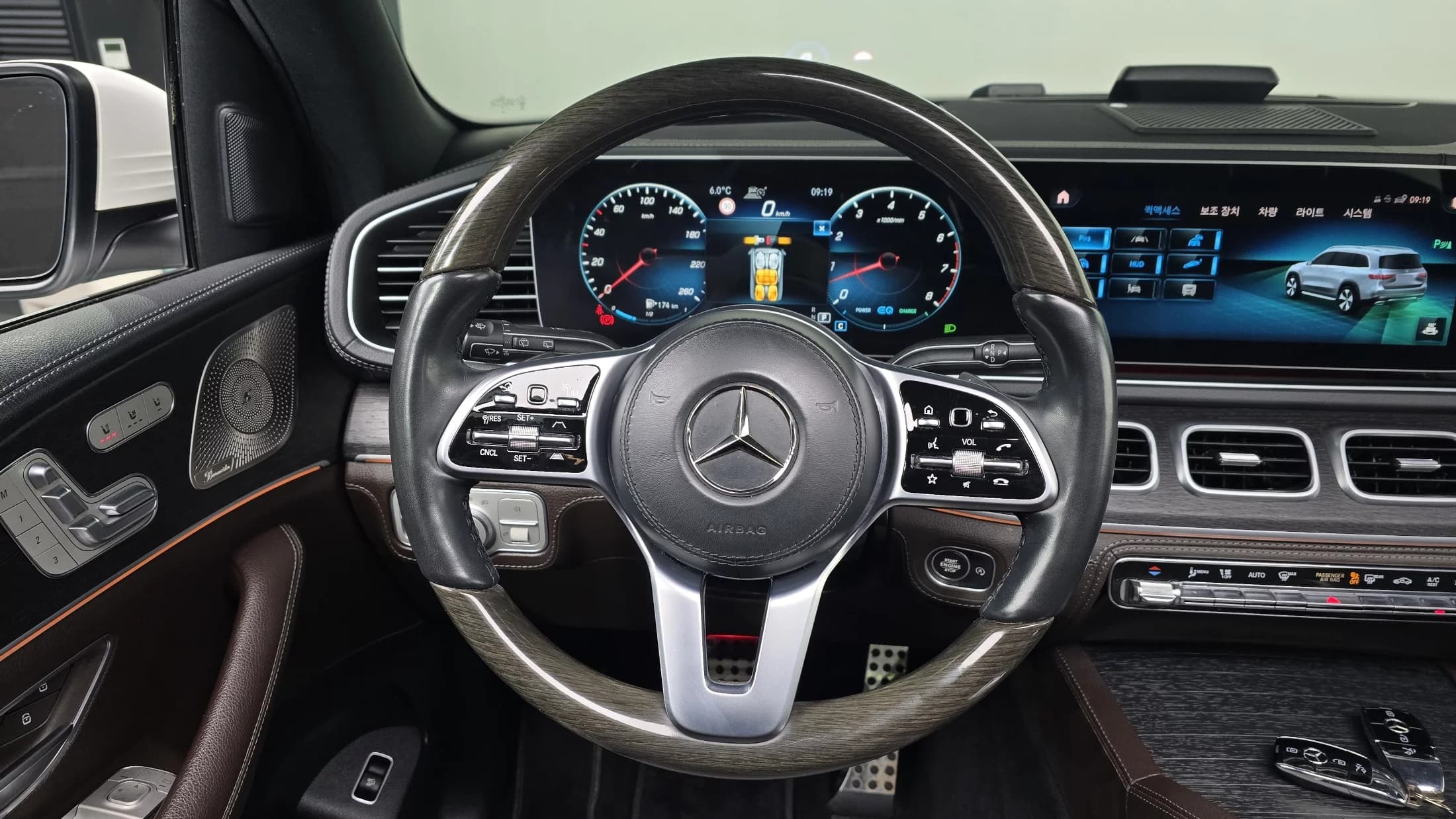 Mercedes-Benz GLS-Class GLS580 4MATIC, 2022 г. 102535 км. — фото 13