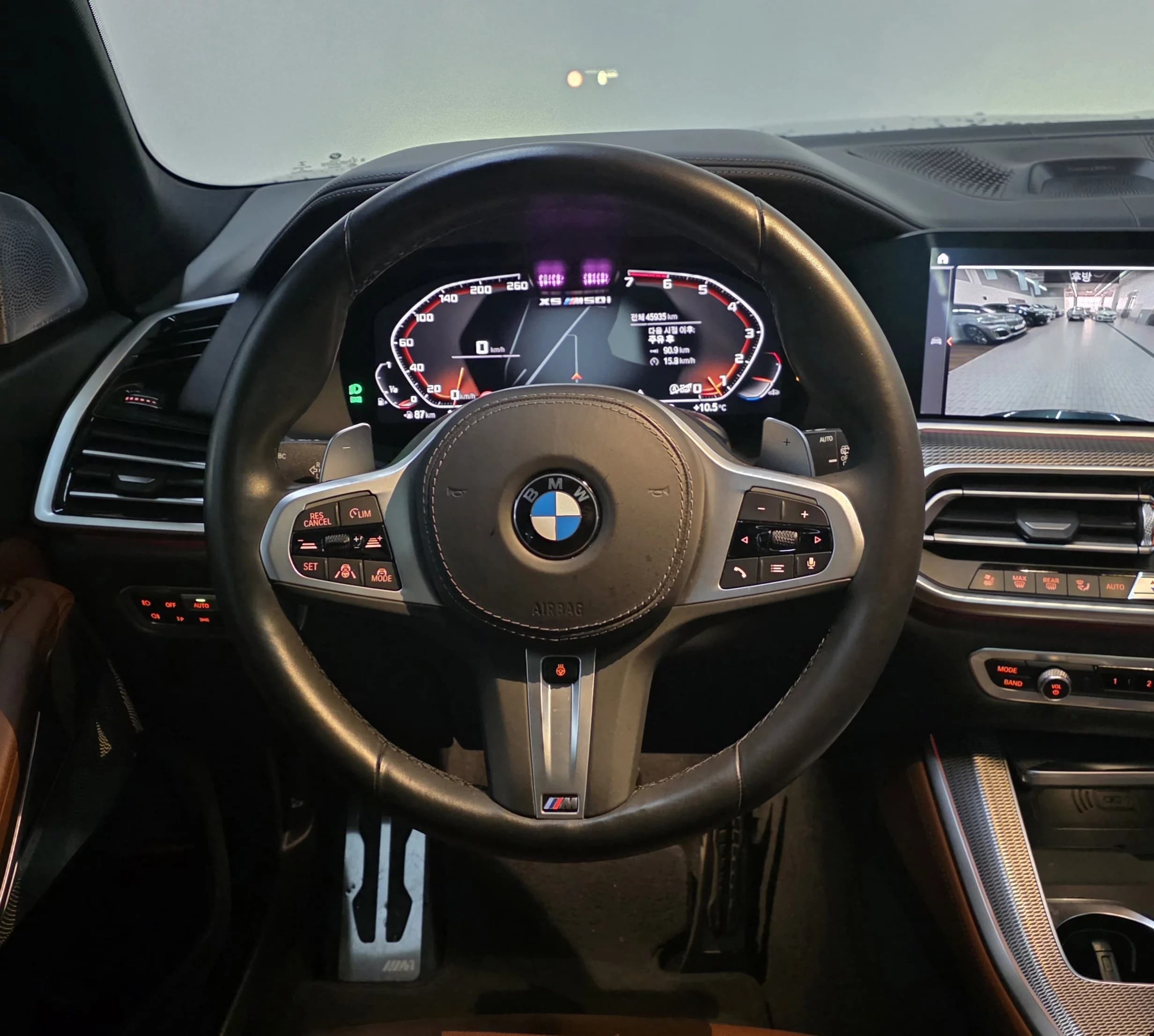 BMW X5 M50i, 2021 г. 45945 км. — фото 10