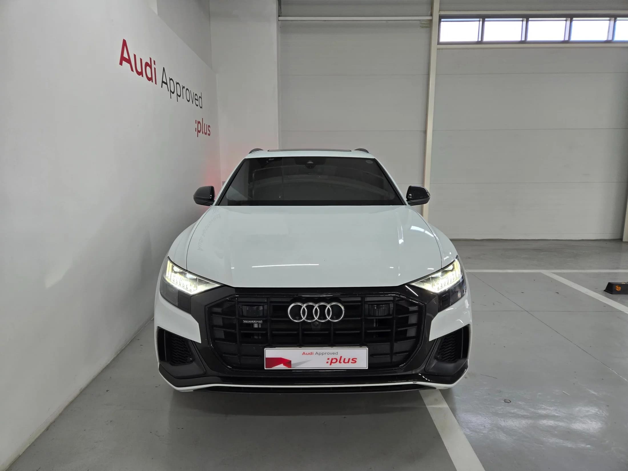 Audi Q8 55 TFSI Quattro Premium, 2022 г. 37399 км. — фото 3